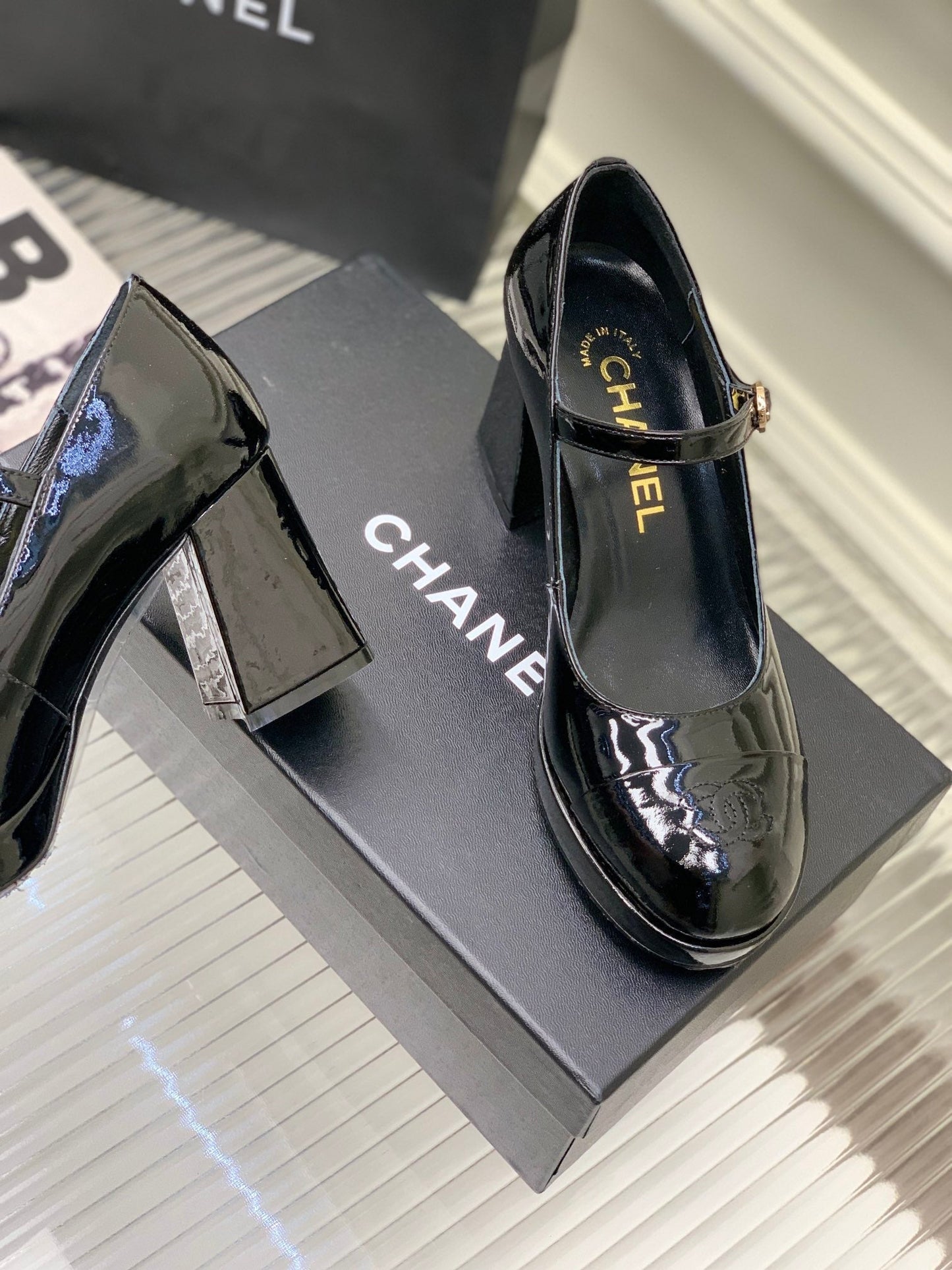 Luxury Shoes Sandals - CHL - 1012