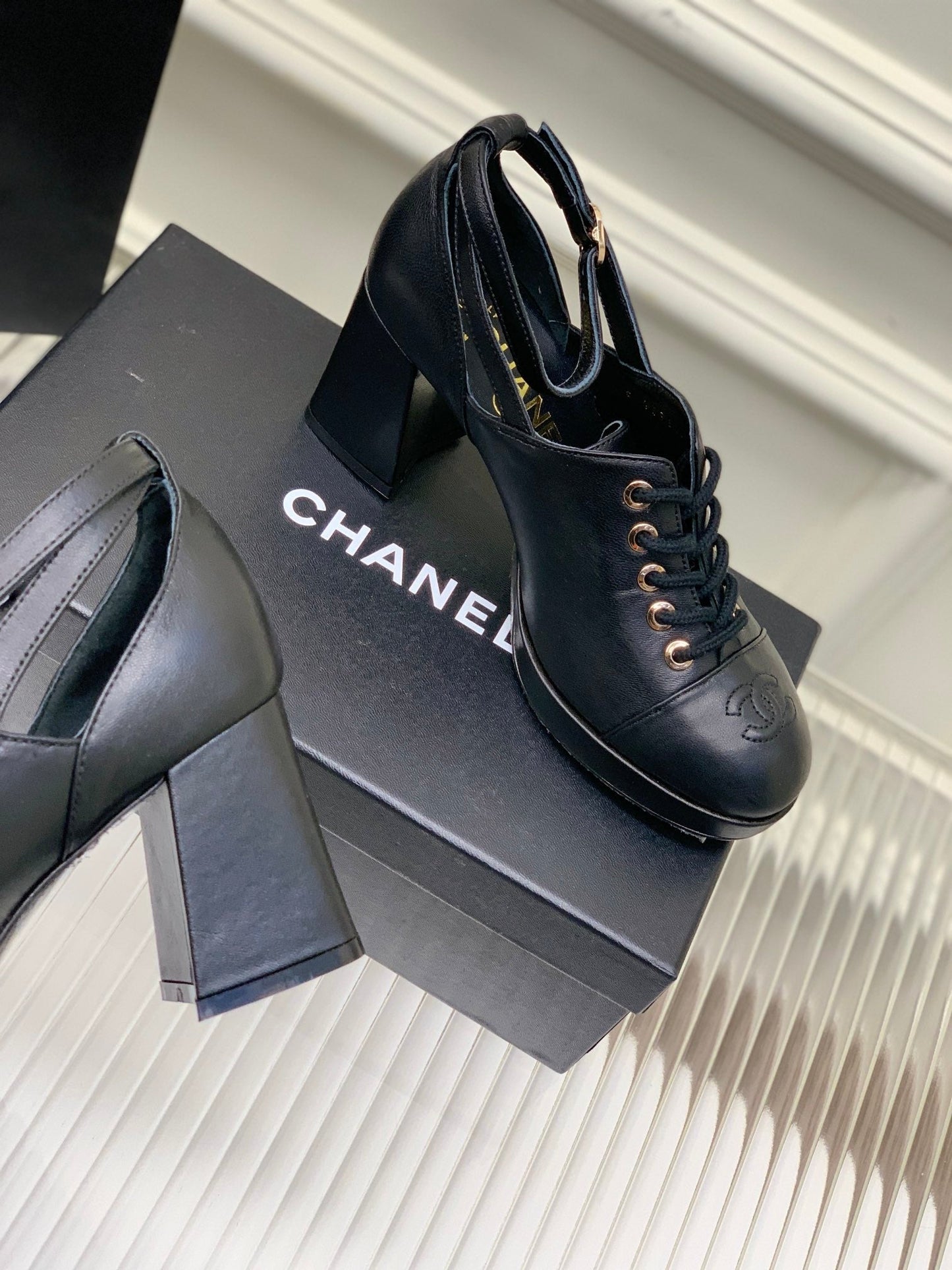Luxury Shoes Sandals - CHL - 1014