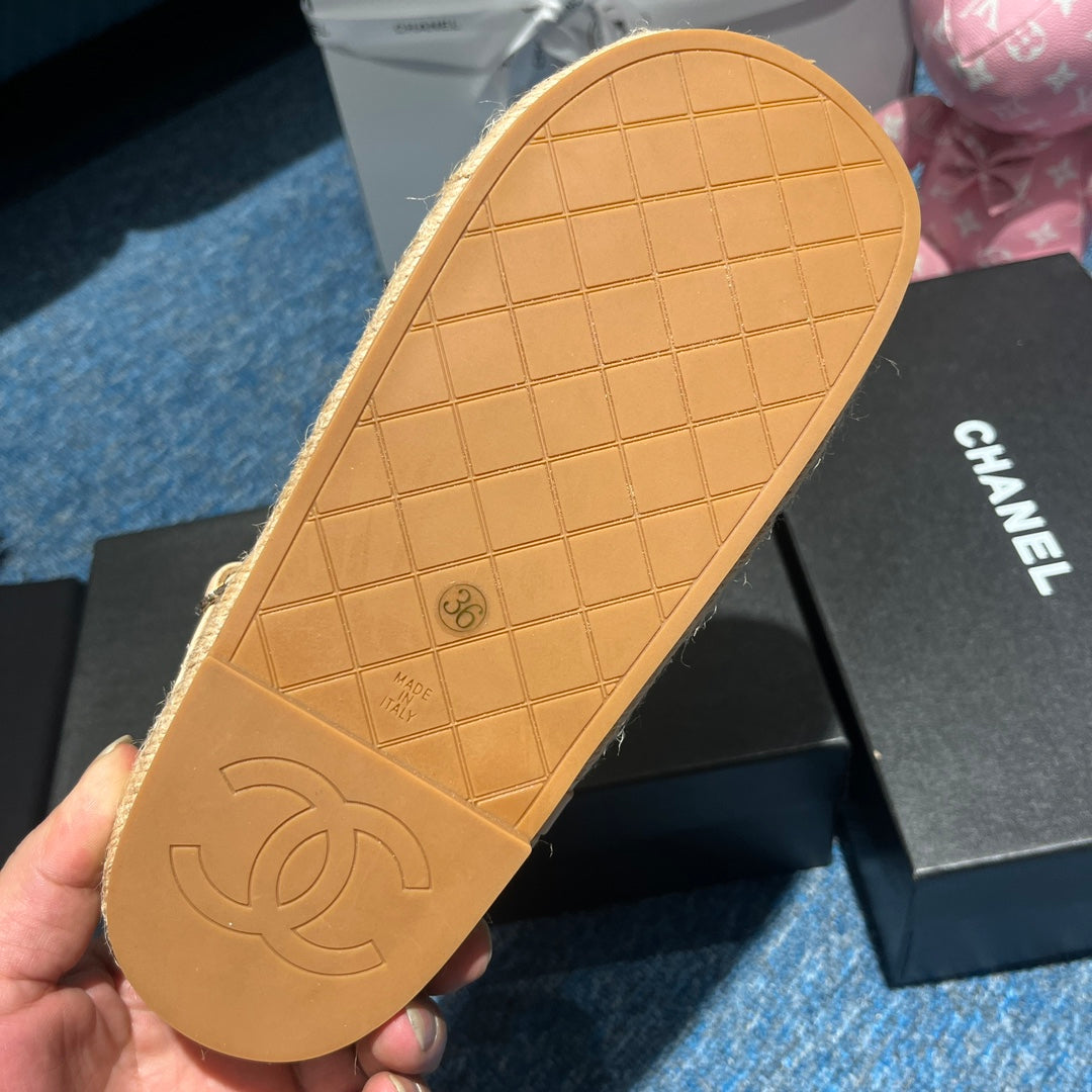 Luxury Shoes Sandals - CHL - 923