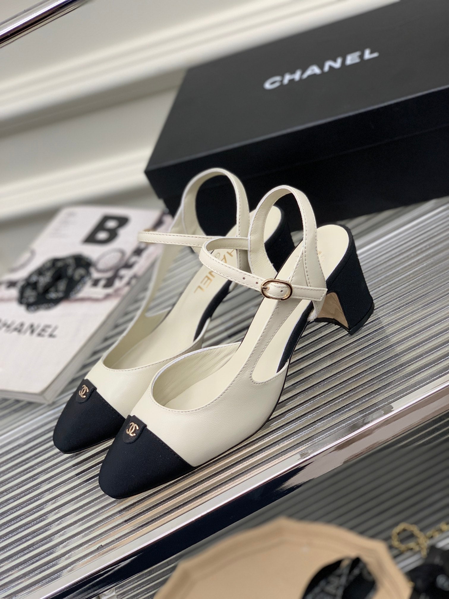Luxury Shoes Sandals - CHL - 898