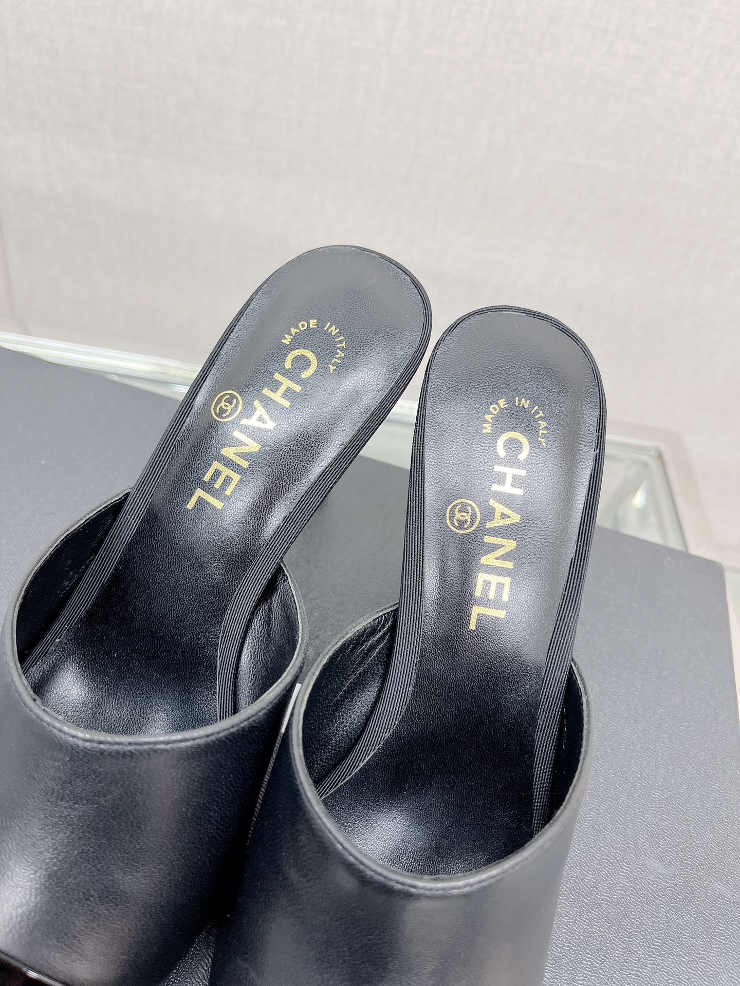Luxury Shoes Sandals - CHL - 700