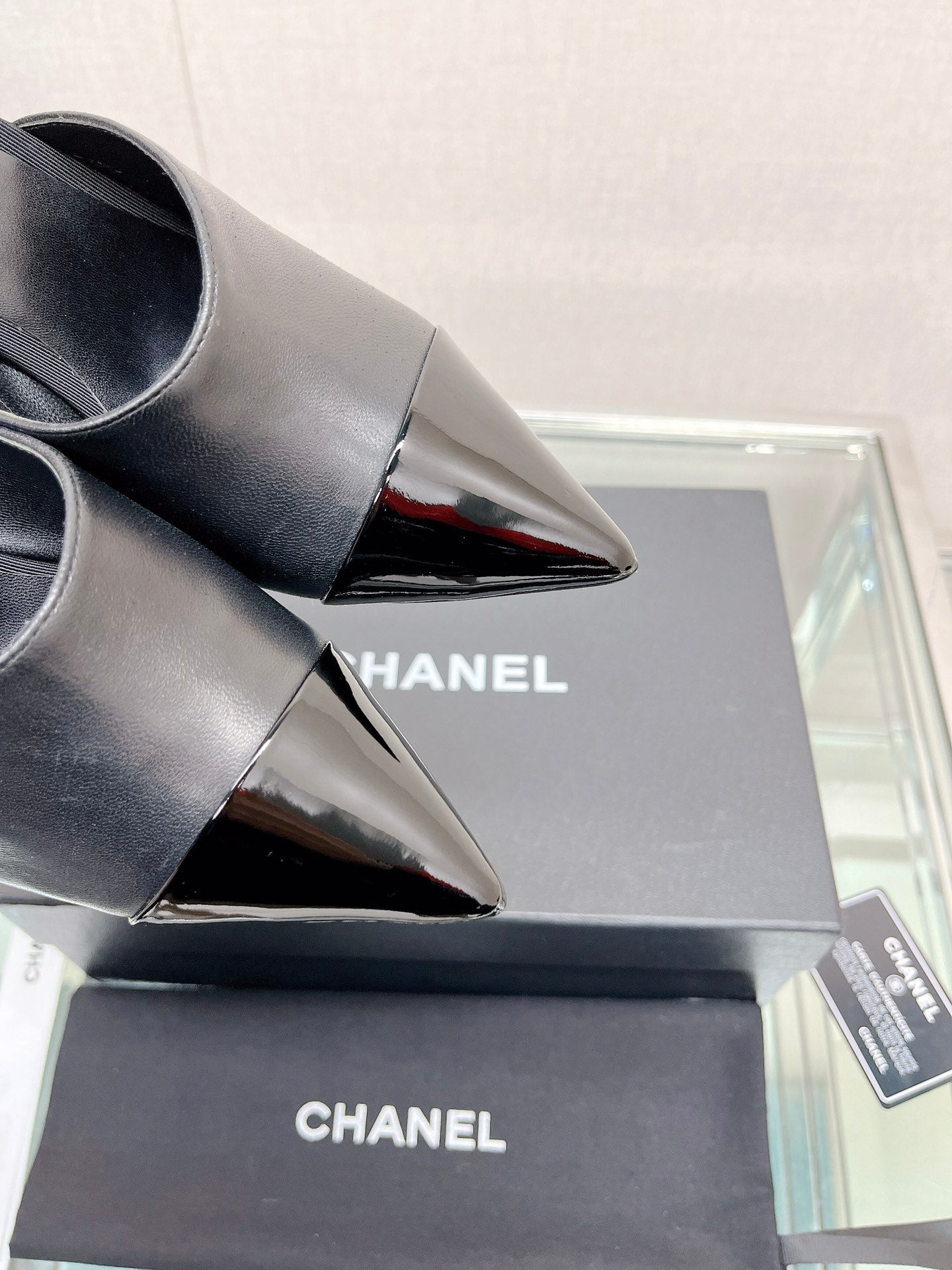 Luxury Shoes Sandals - CHL - 700