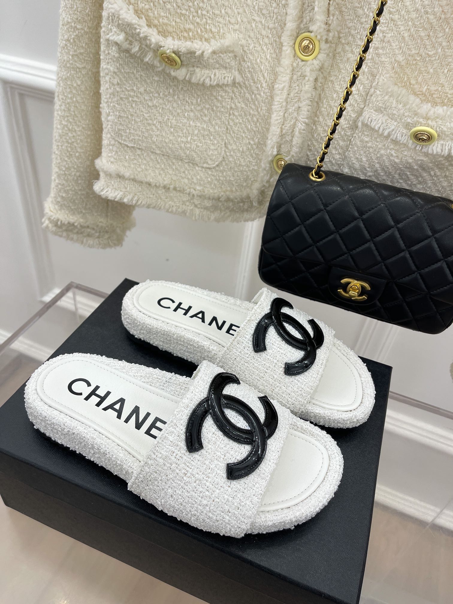 Luxury Shoes Sandals - CHL - 815