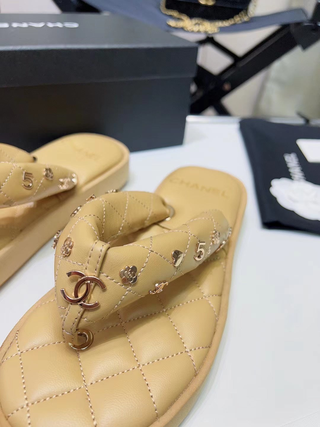 Luxury Shoes Sandals - CHL - 831