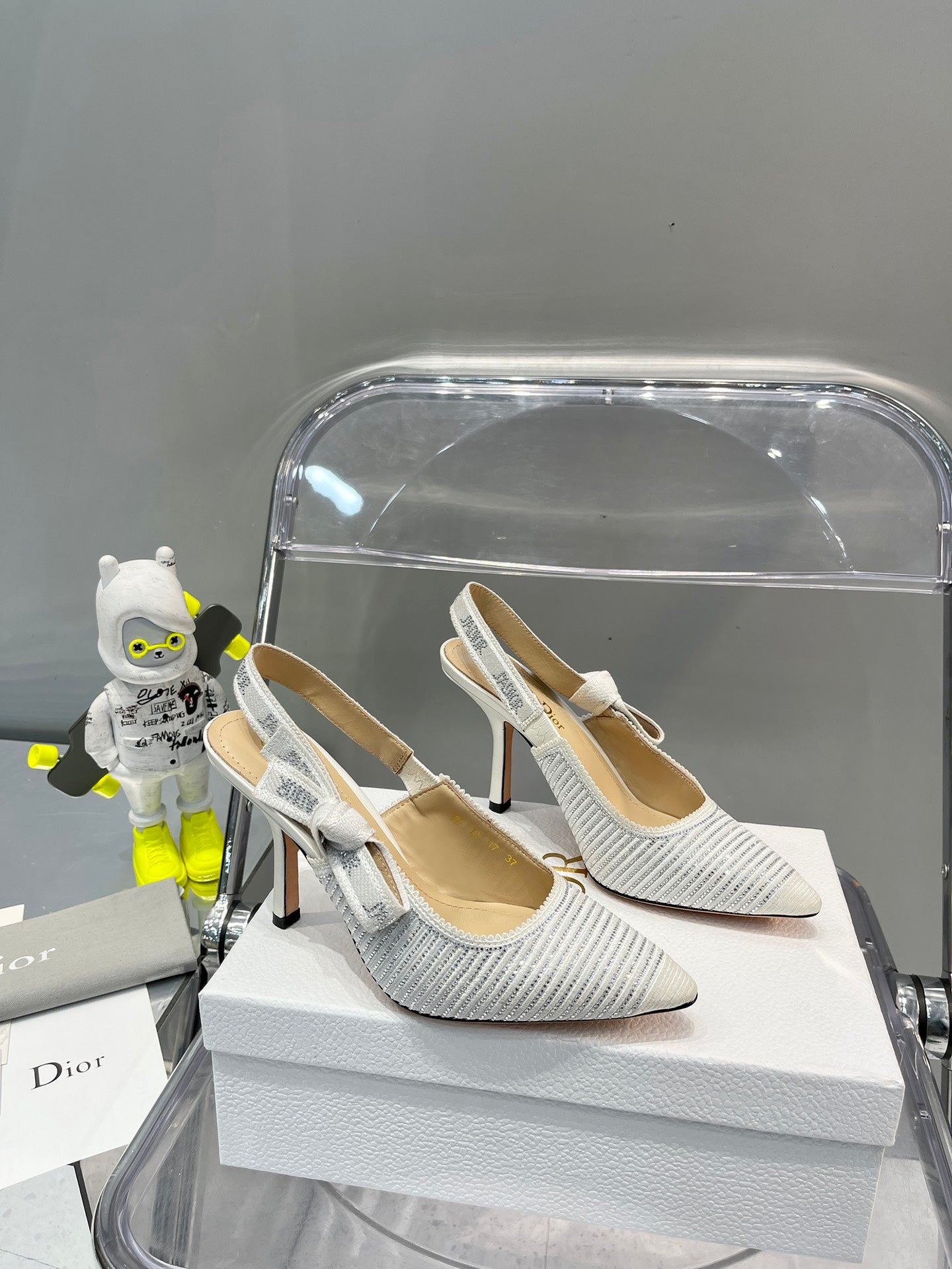 Luxury Shoes - DIR - 600