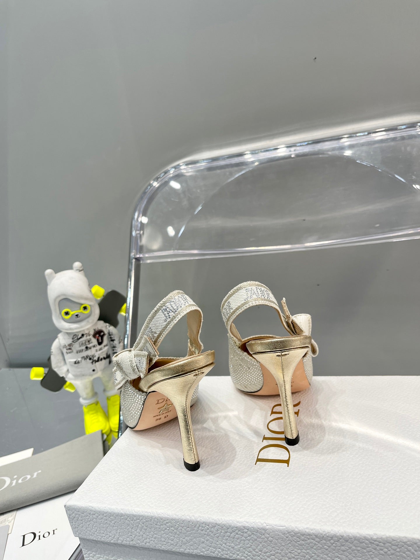 Luxury Shoes - DIR - 602