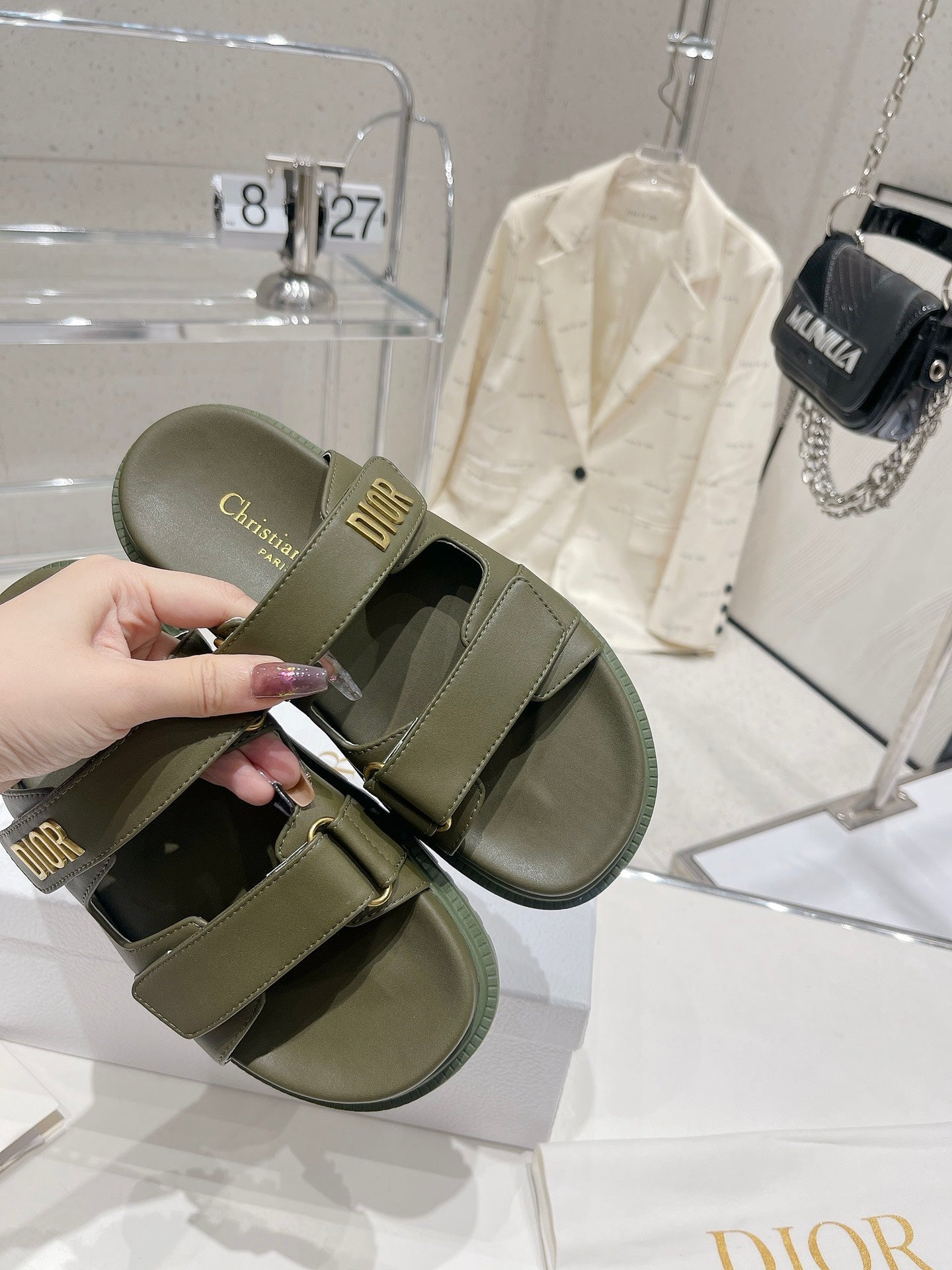 Luxury Shoes - DIR - 593