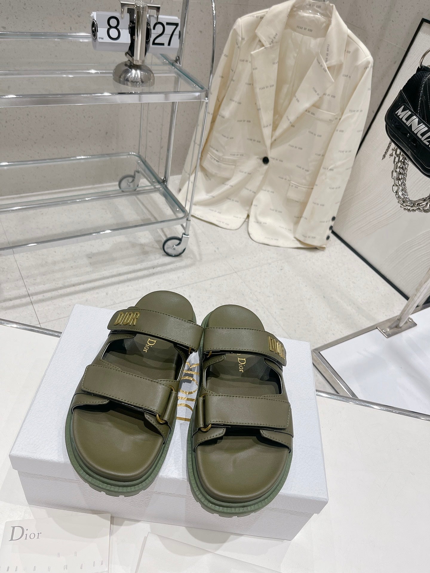 Luxury Shoes - DIR - 593