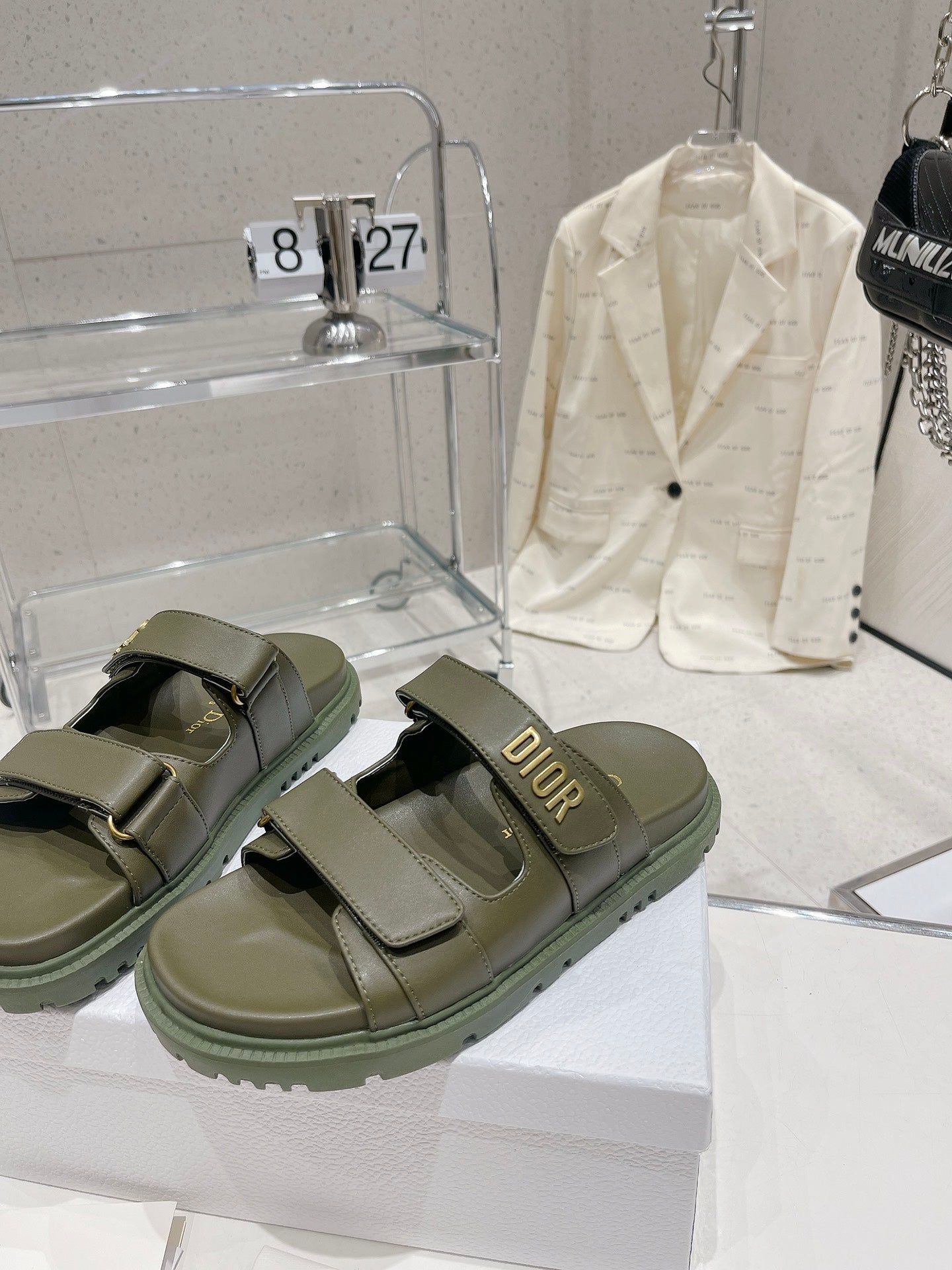 Luxury Shoes - DIR - 593