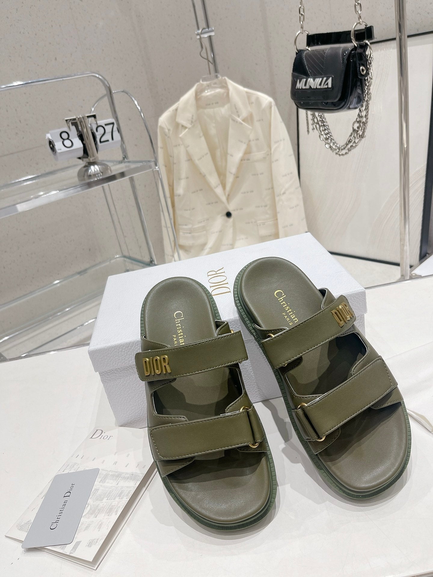 Luxury Shoes - DIR - 593