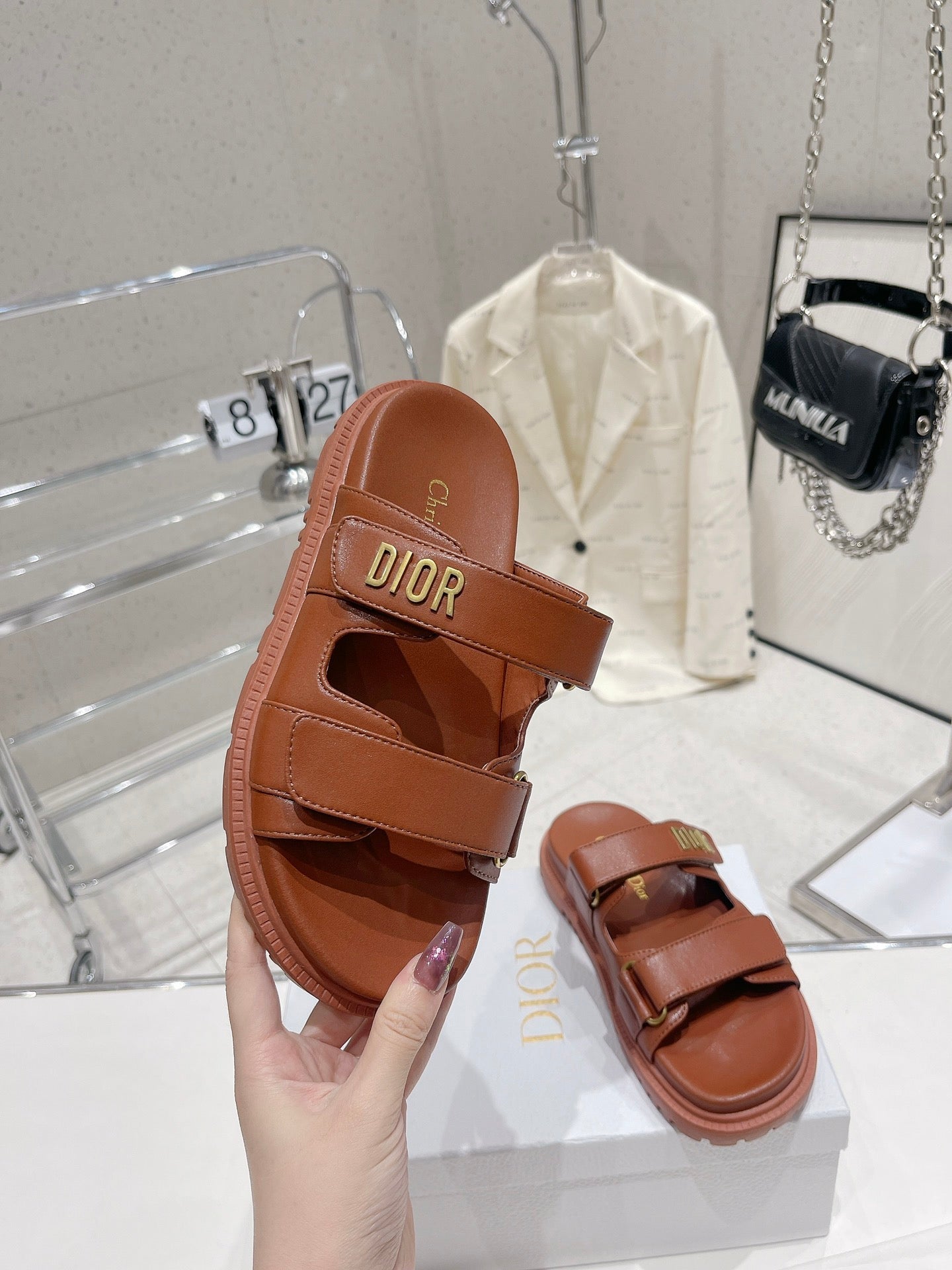 Luxury Shoes - DIR - 594