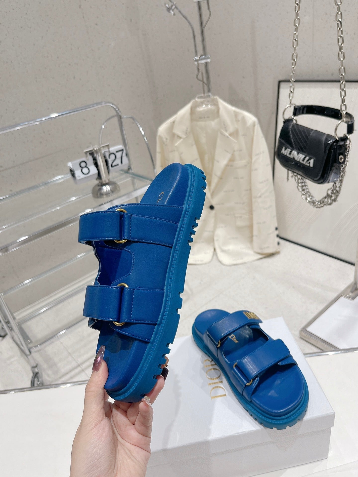 Luxury Shoes - DIR - 595