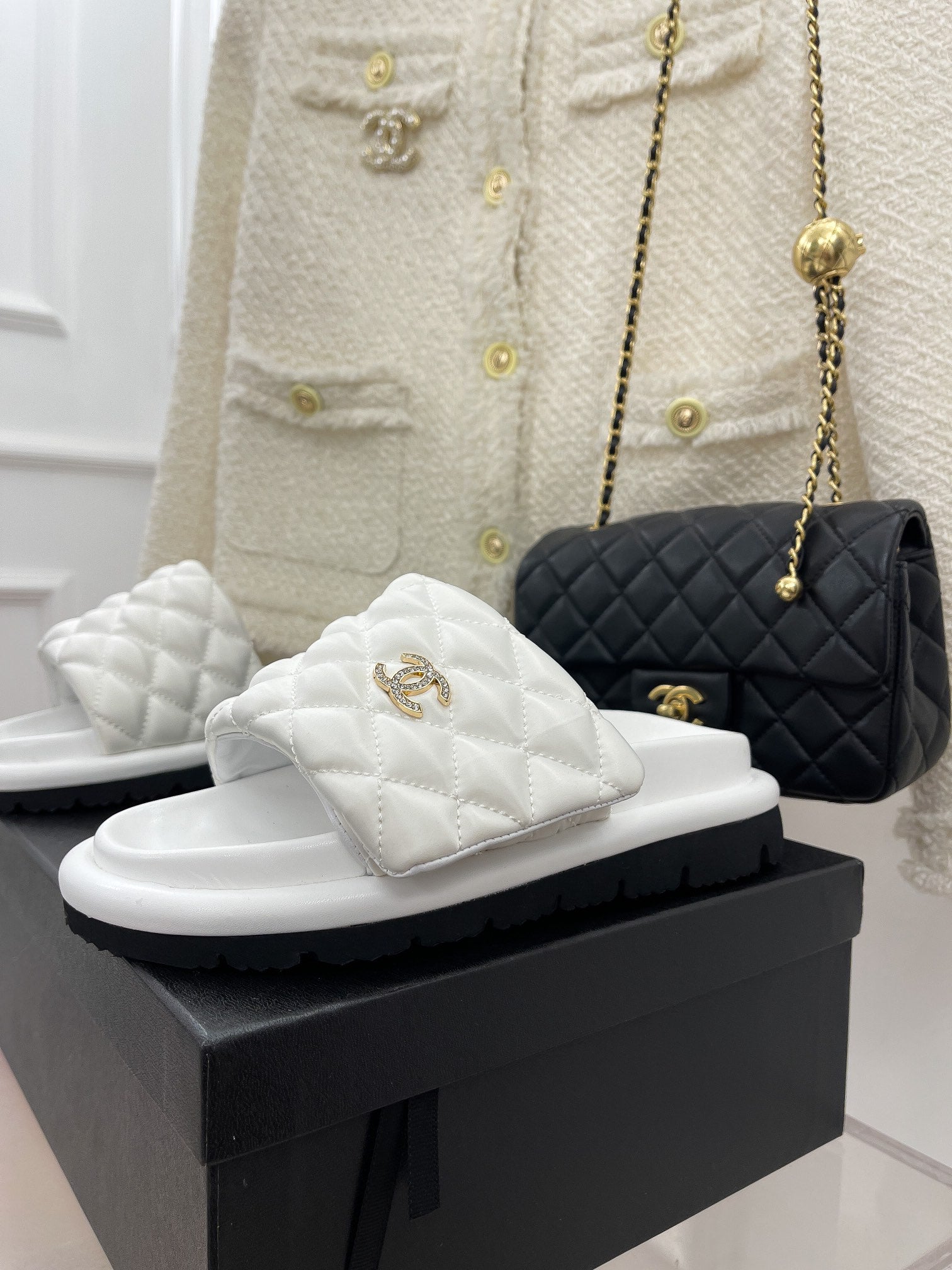 Luxury Shoes Sandals - CHL - 826