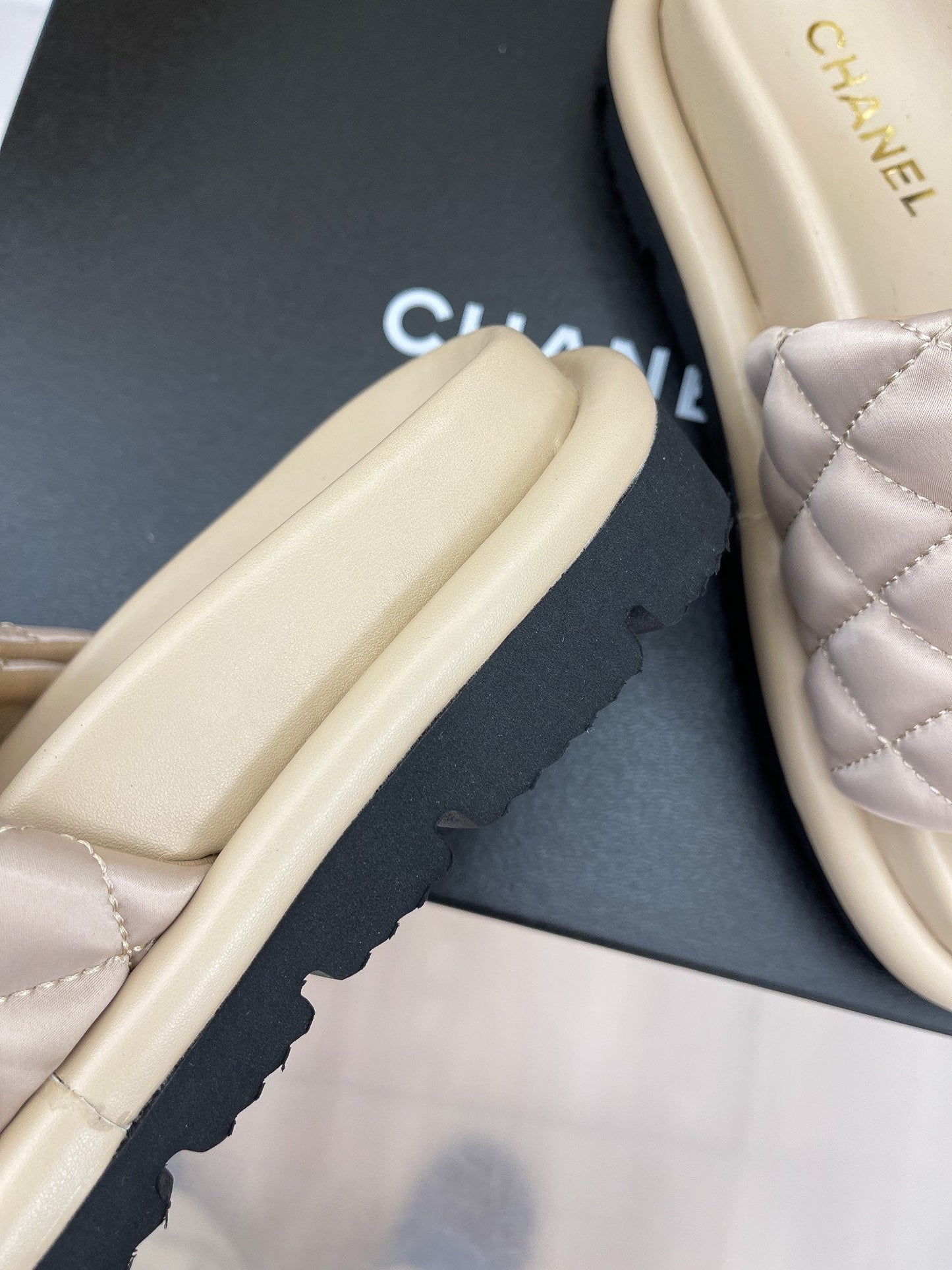 Luxury Shoes Sandals - CHL - 822