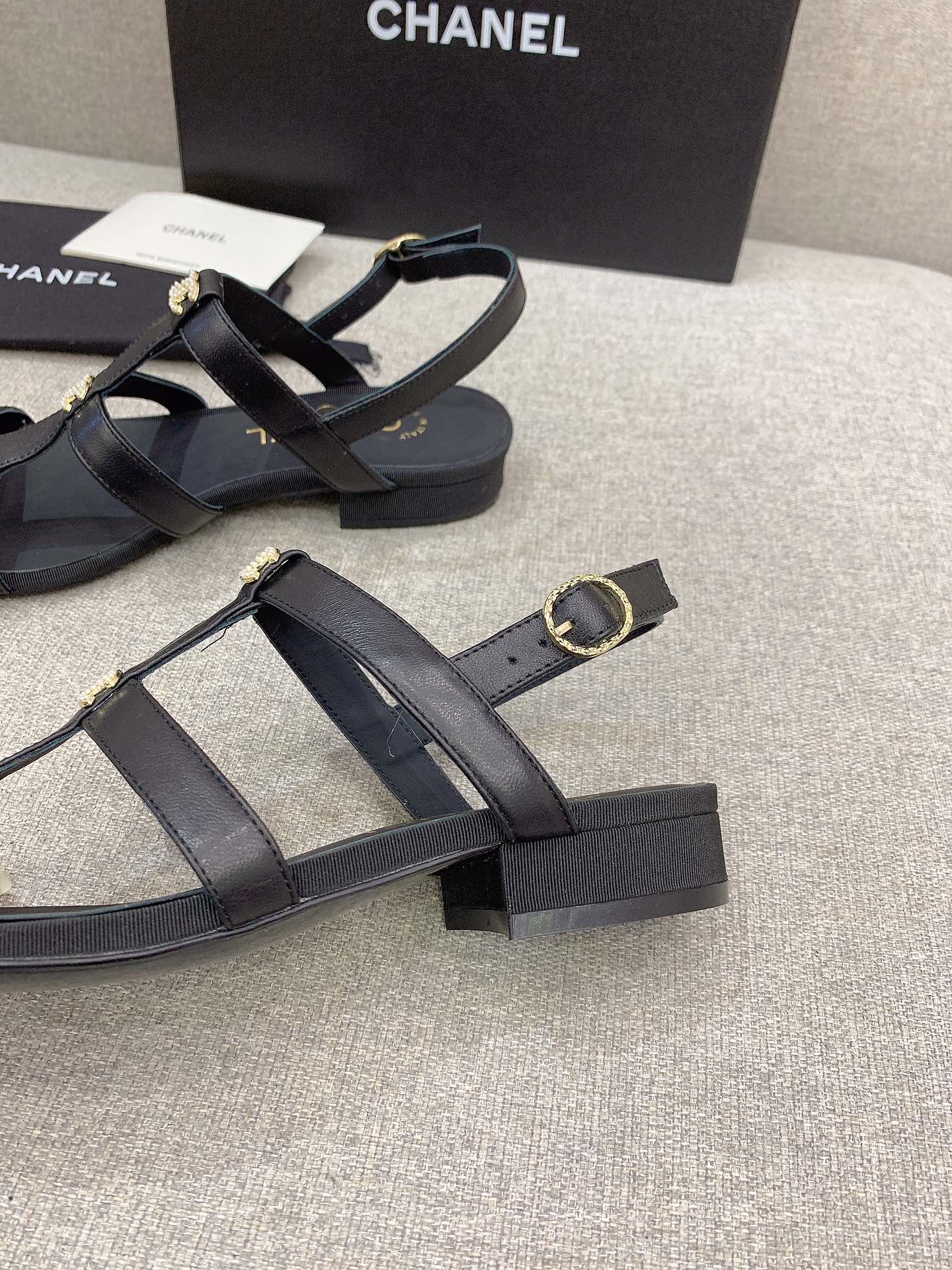 Luxury Shoes Sandals - CHL - 743