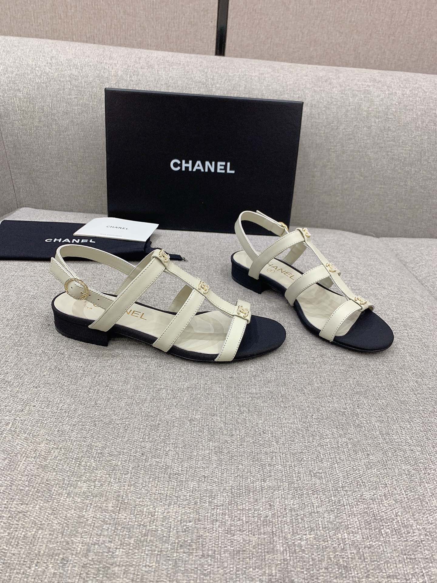 Luxury Shoes Sandals - CHL - 745
