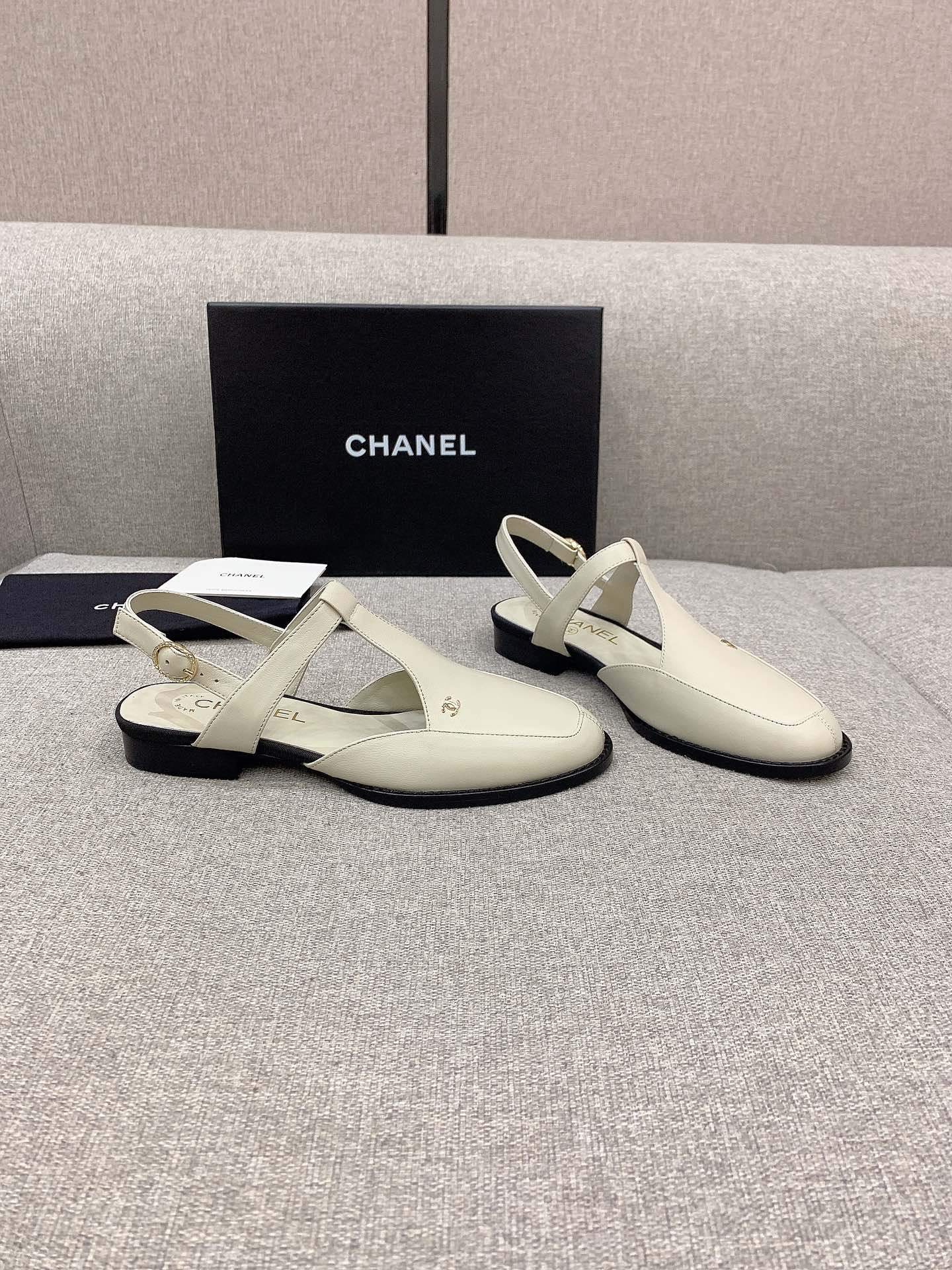 Luxury Shoes Sandals - CHL - 740