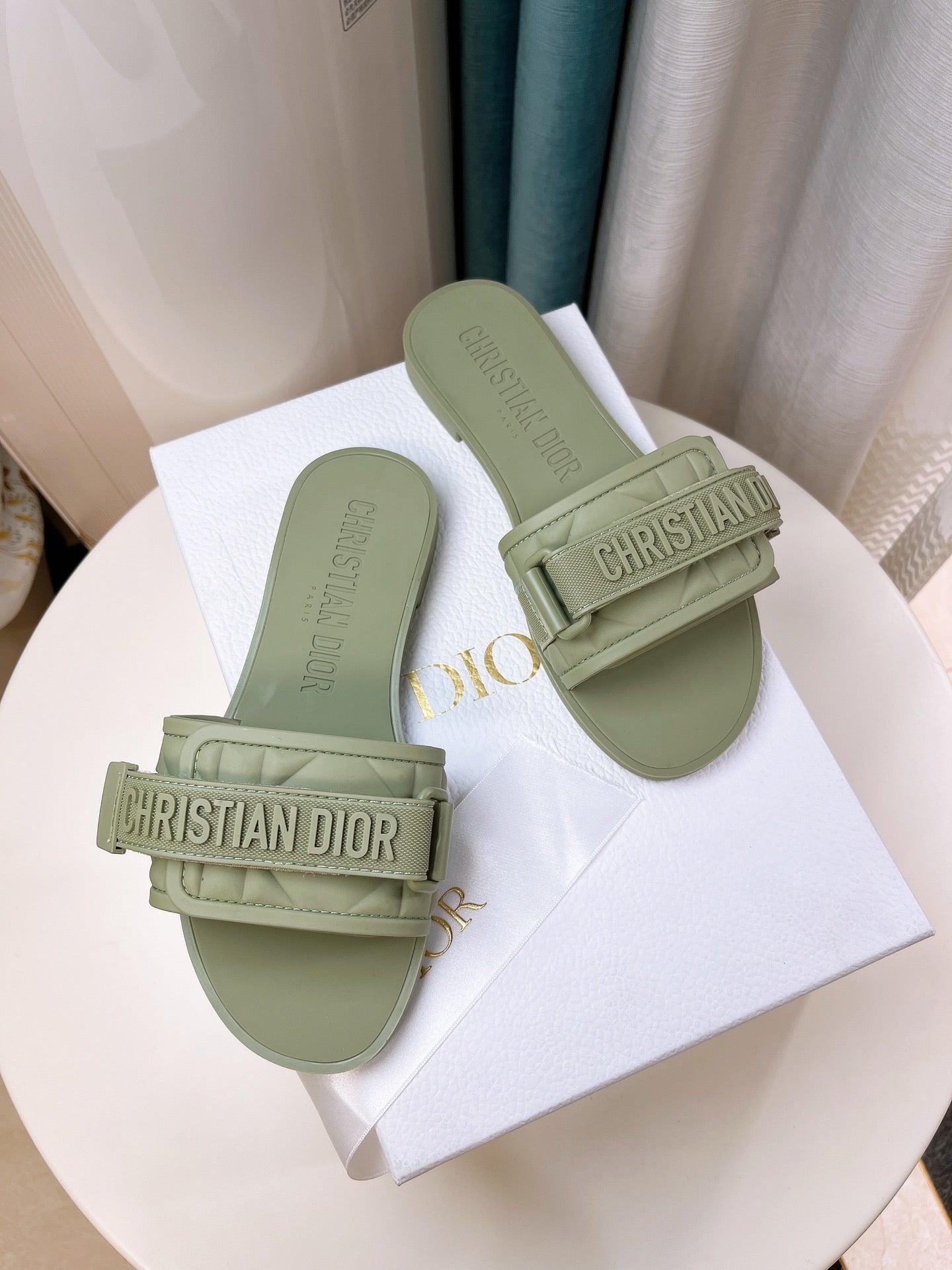 Luxury Shoes - DIR - 524
