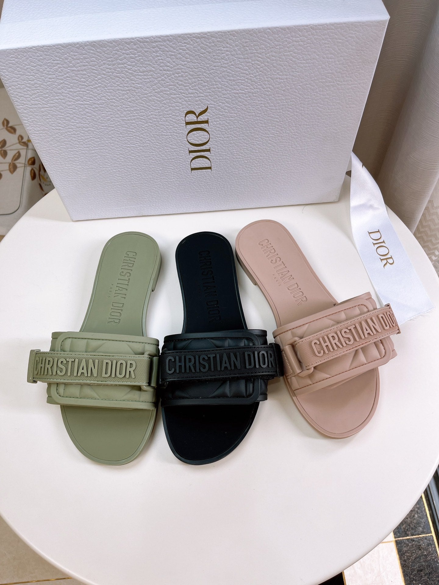 Luxury Shoes - DIR - 526