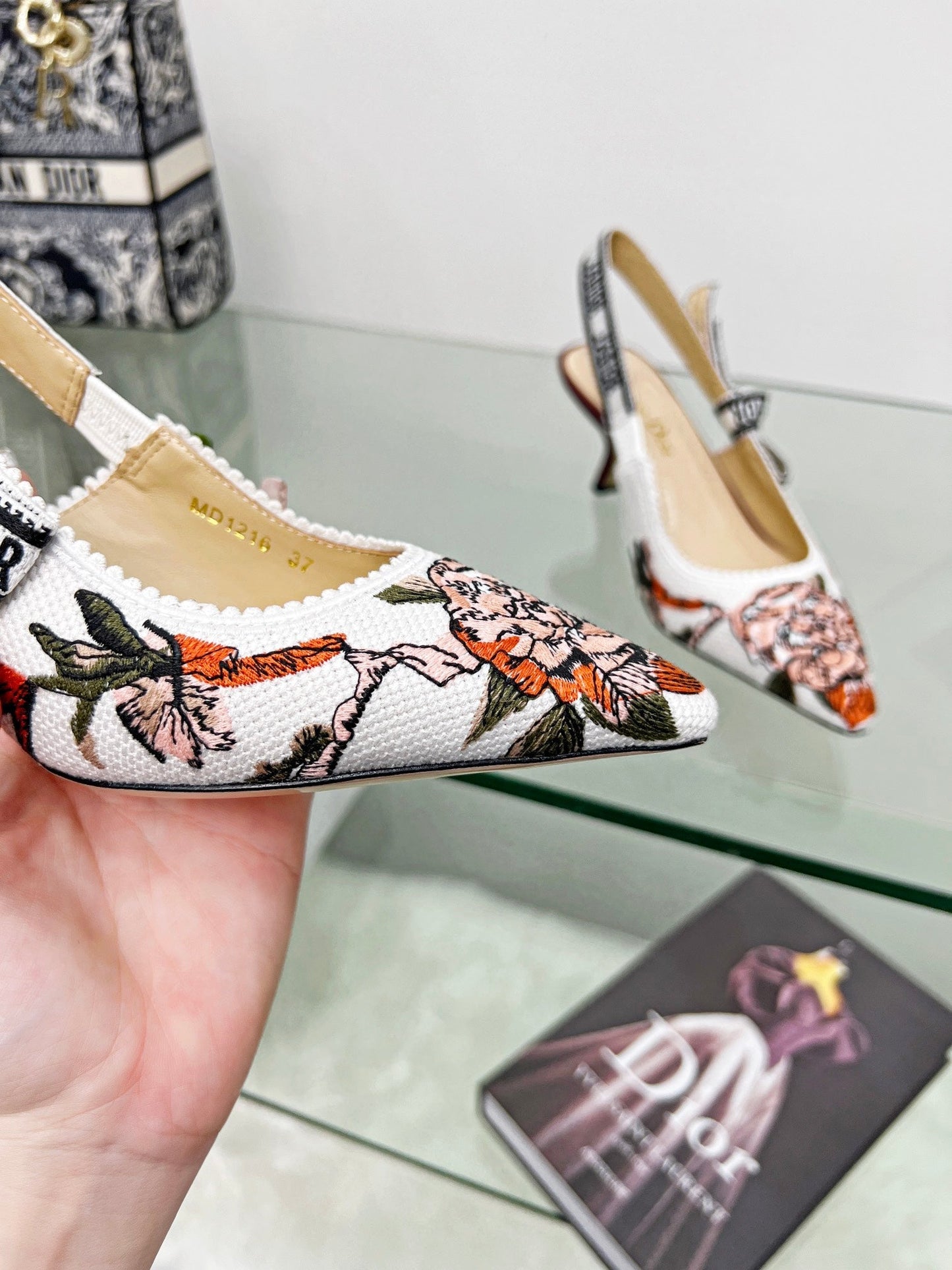 Luxury Shoes - DIR - 420