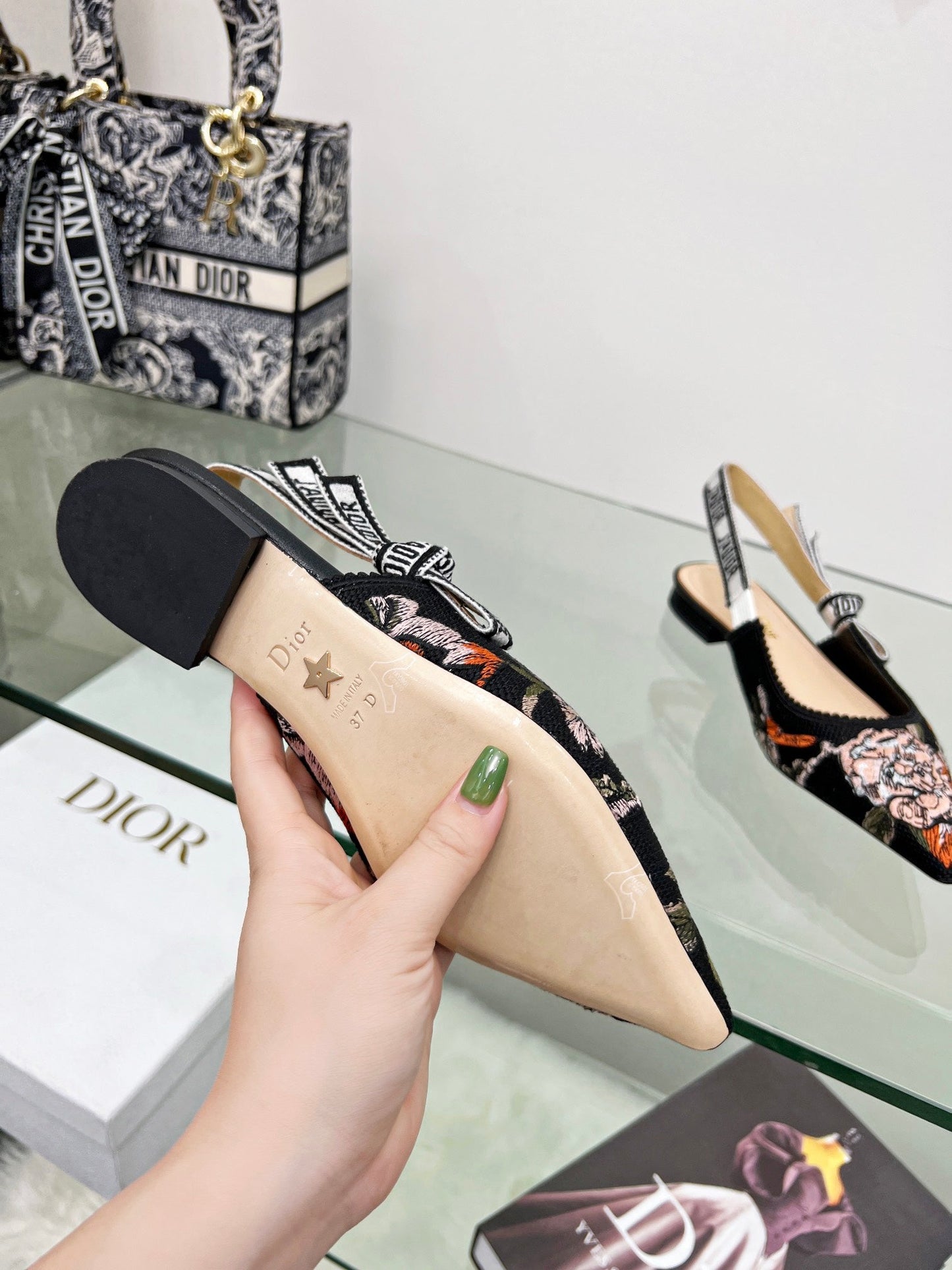 Luxury Shoes - DIR - 422