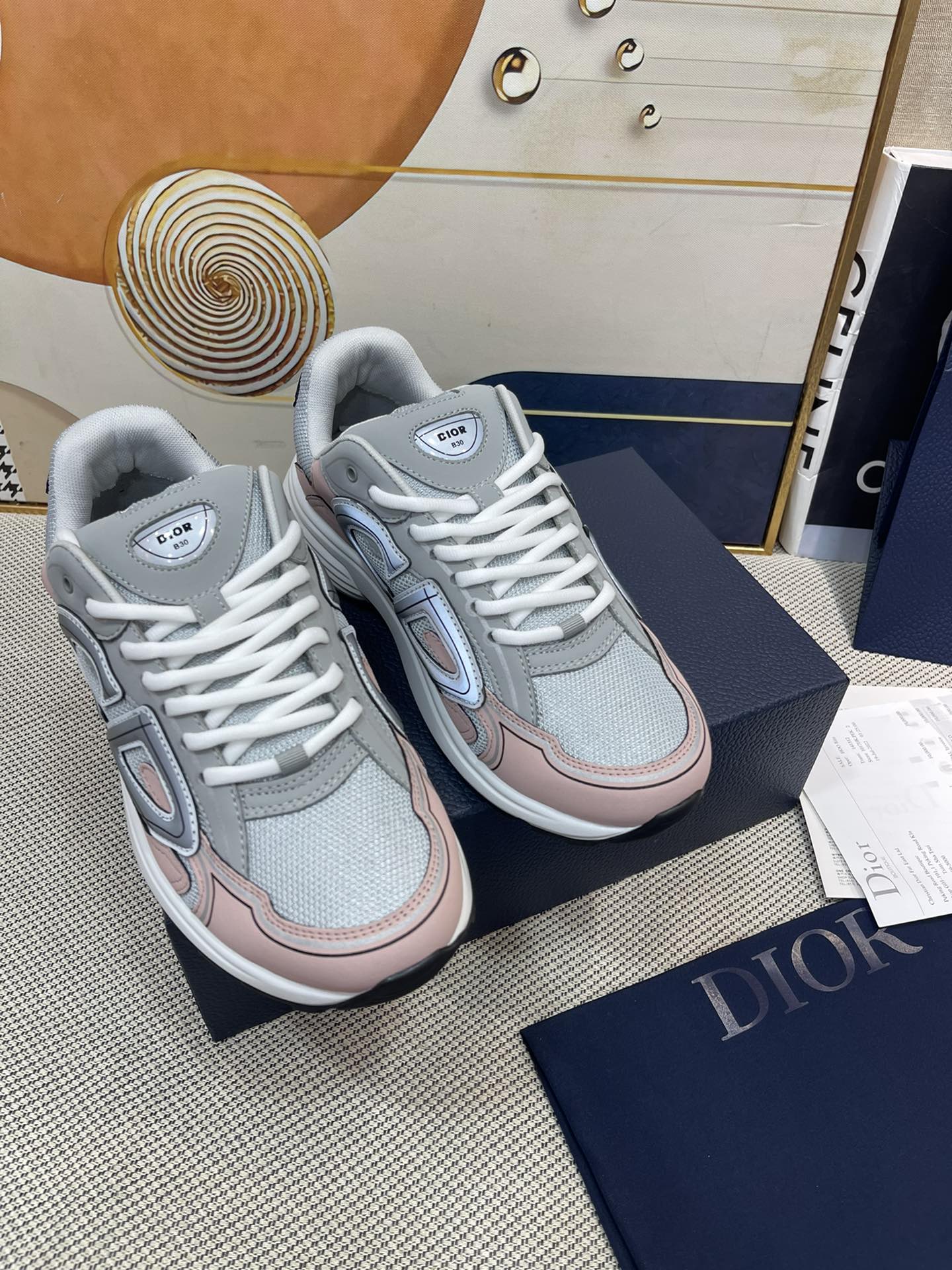Luxury Shoes - DIR - 563