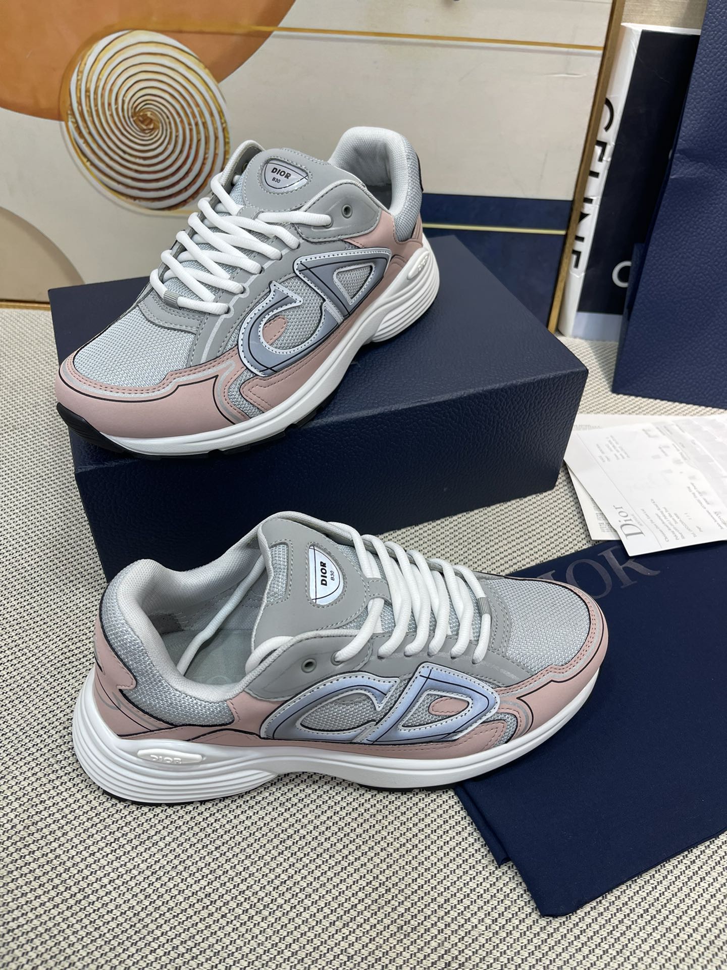 Luxury Shoes - DIR - 563