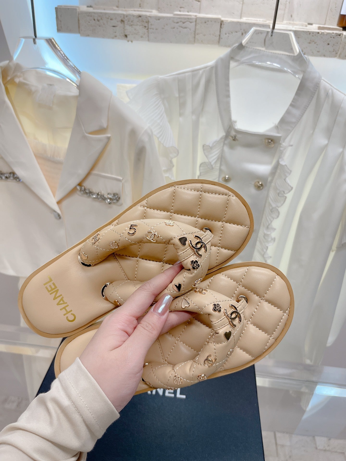 Luxury Shoes Sandals - CHL - 120