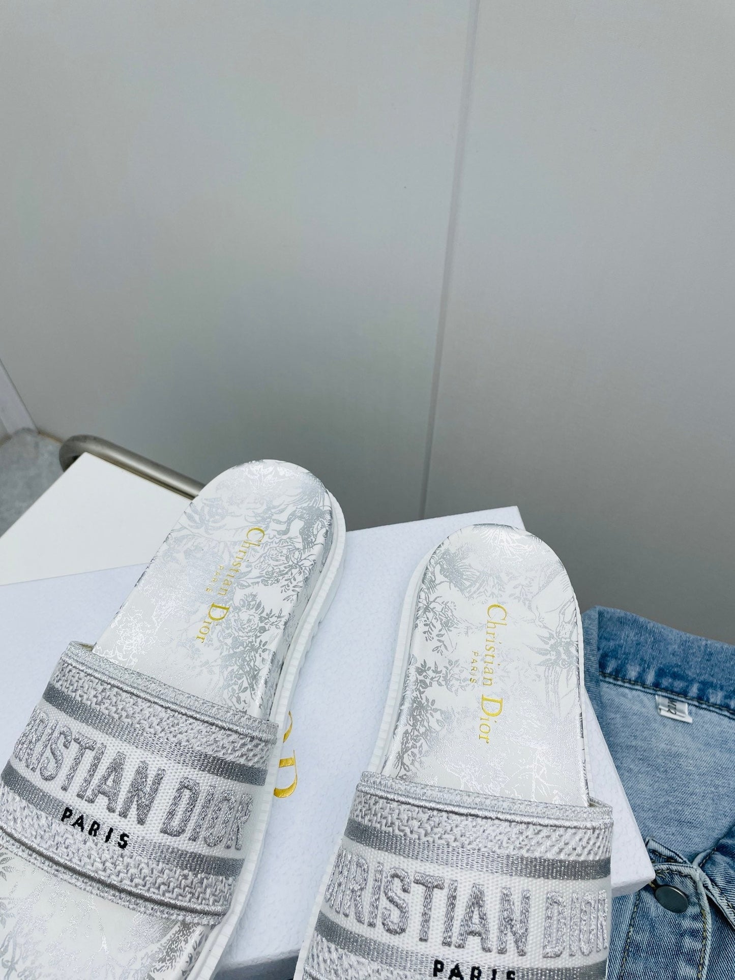 Luxury Shoes - DIR - 520