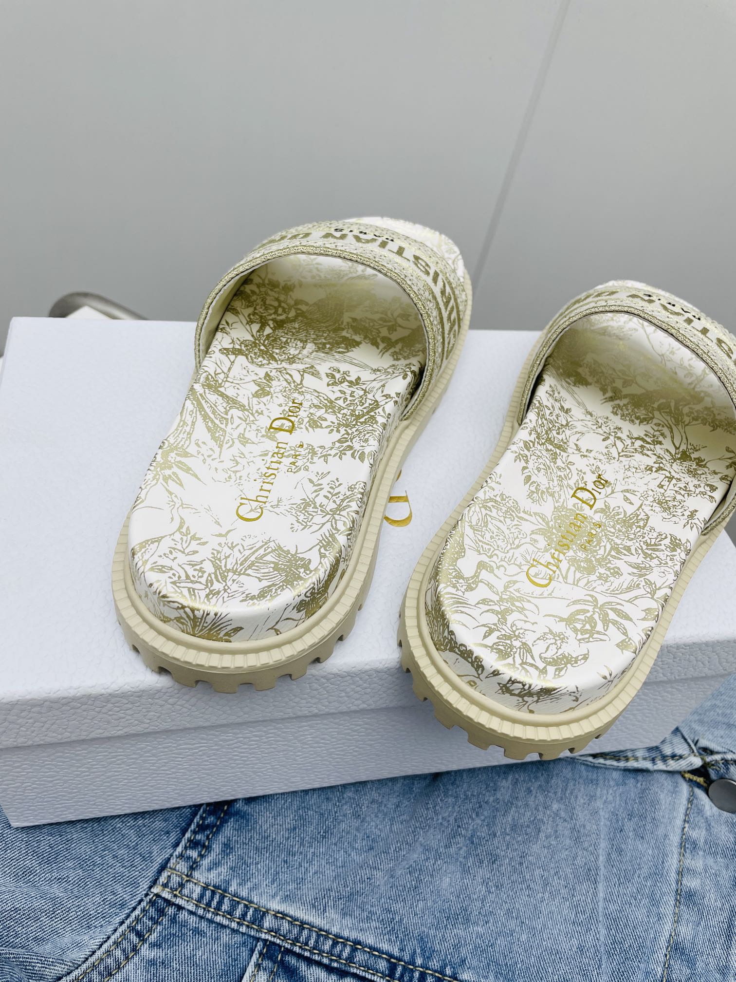Luxury Shoes - DIR - 519