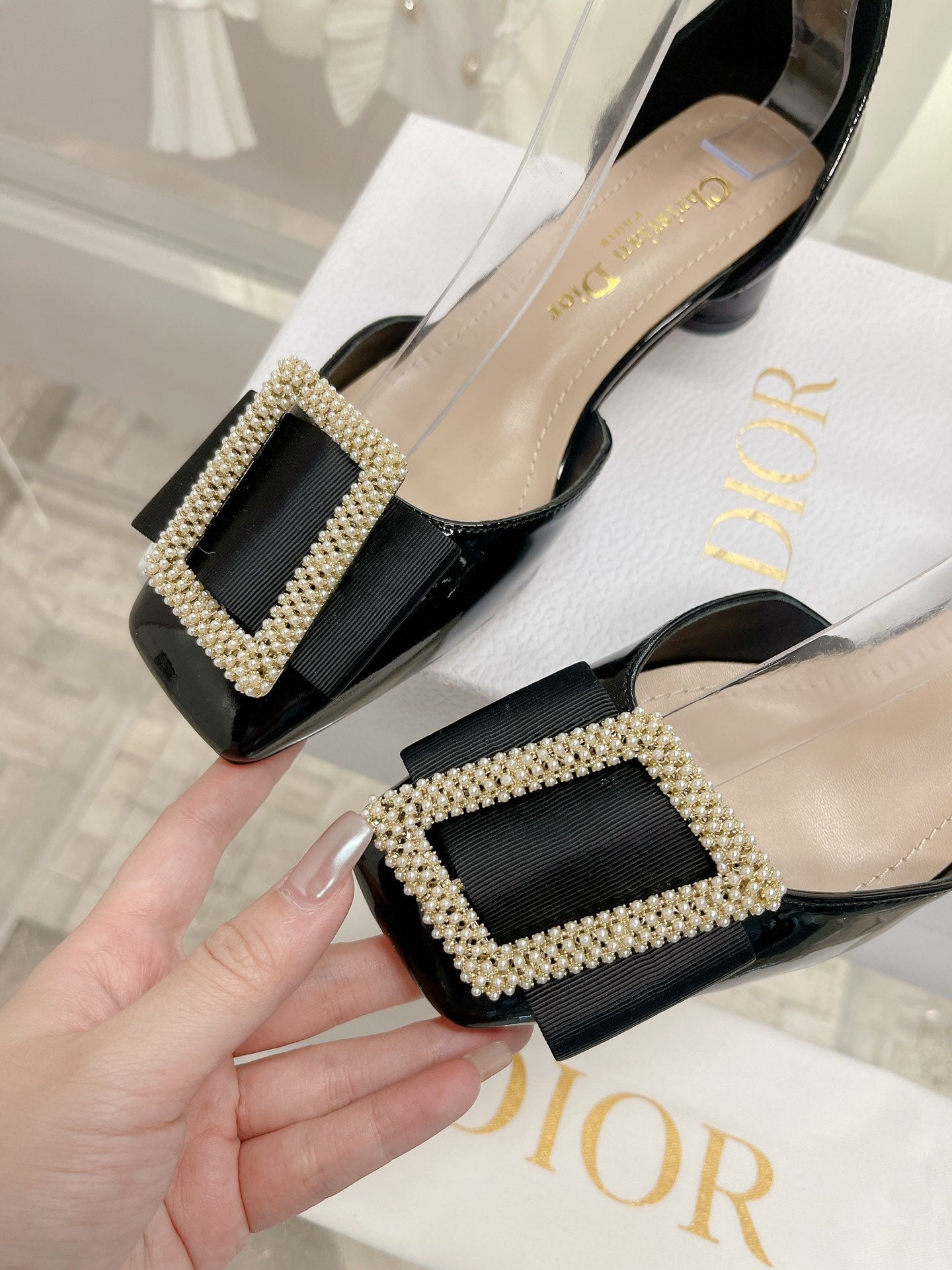Luxury Shoes - DIR - 412