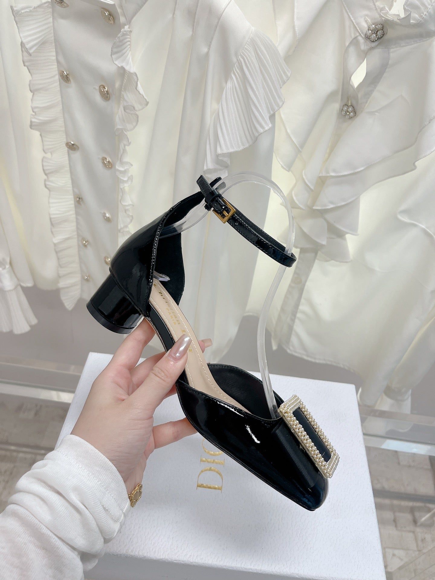 Luxury Shoes - DIR - 412