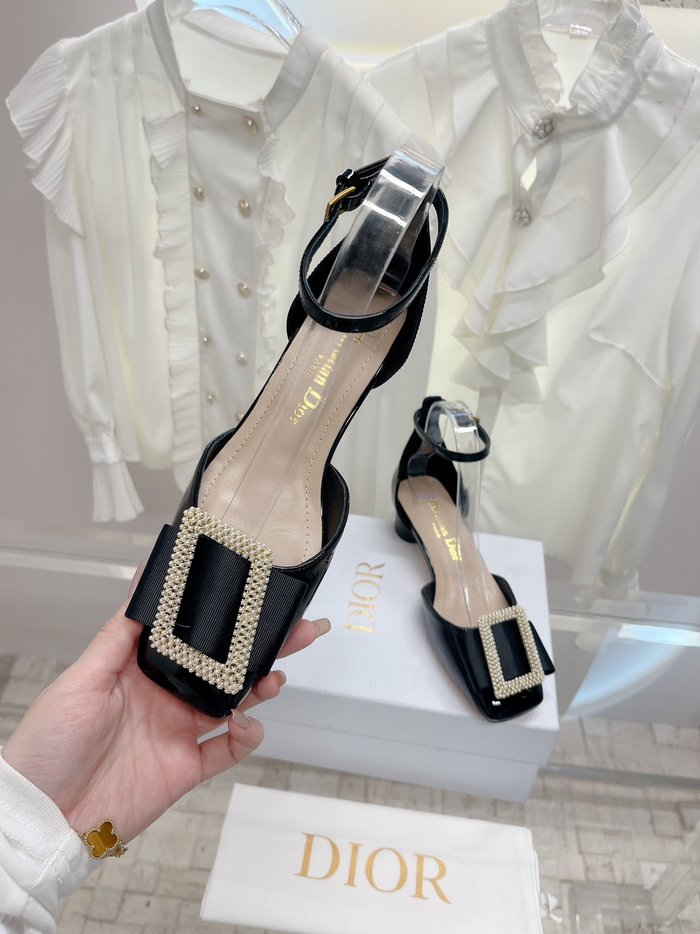 Luxury Shoes - DIR - 412