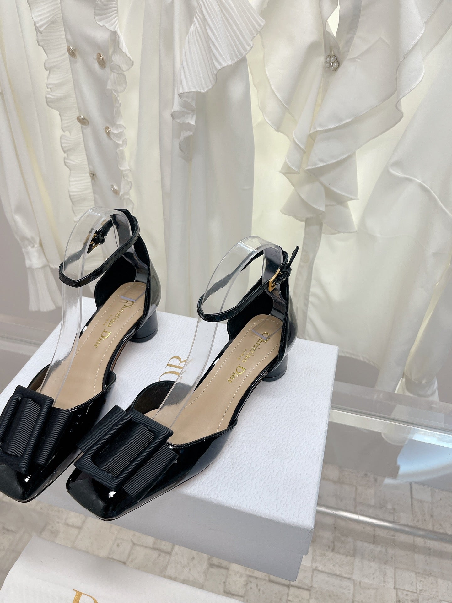 Luxury Shoes - DIR - 413