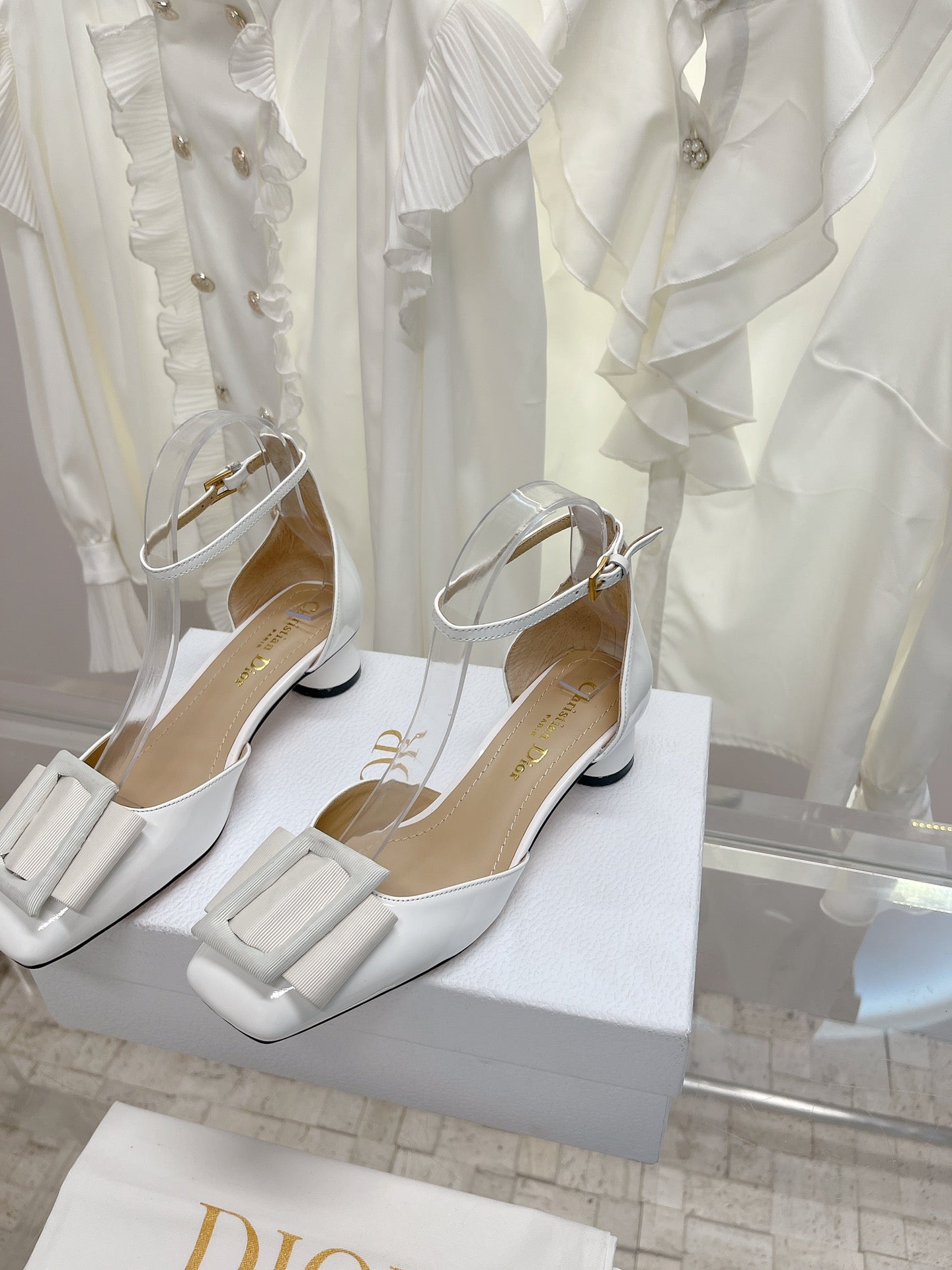 Luxury Shoes - DIR - 411