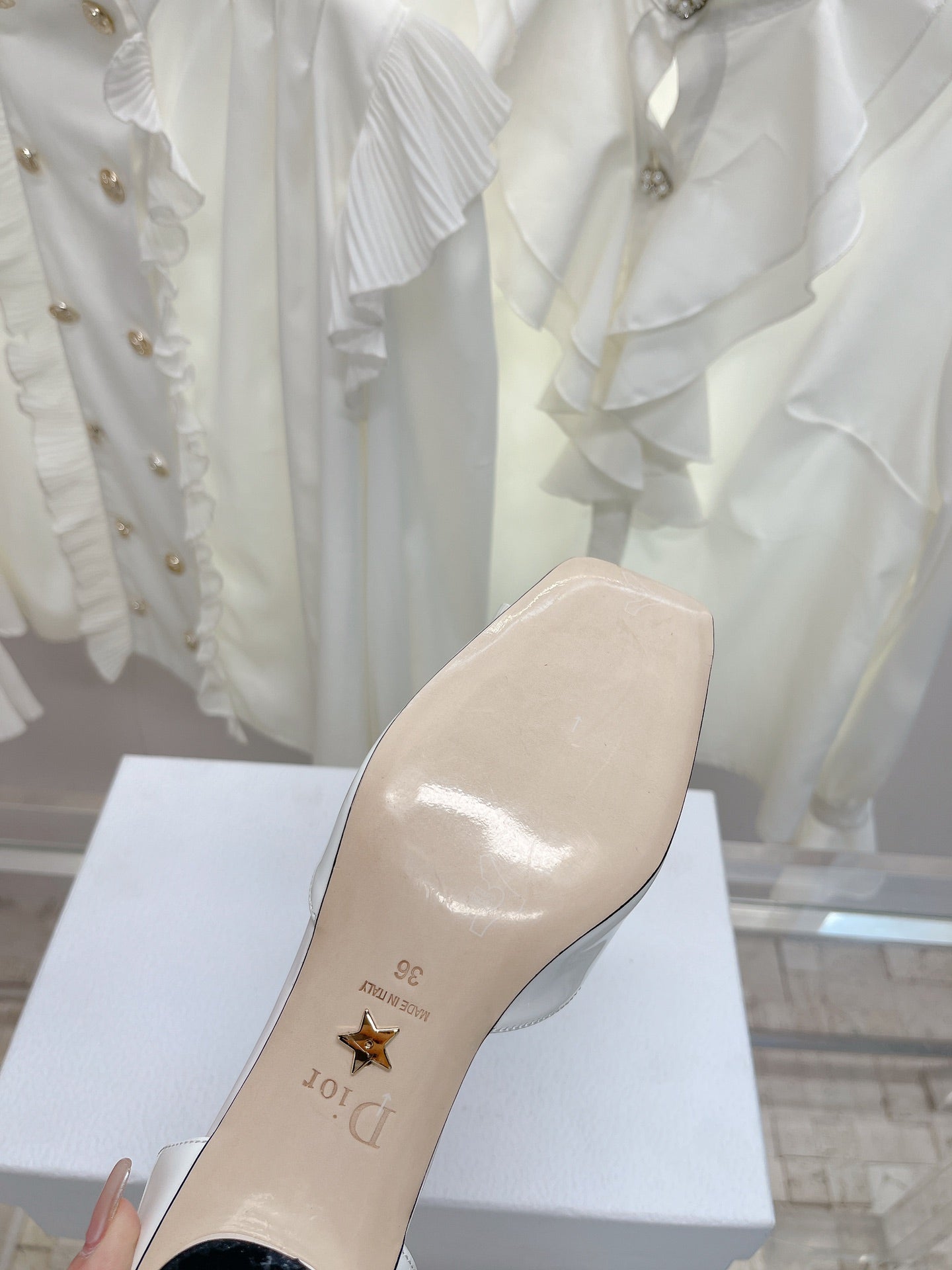 Luxury Shoes - DIR - 411
