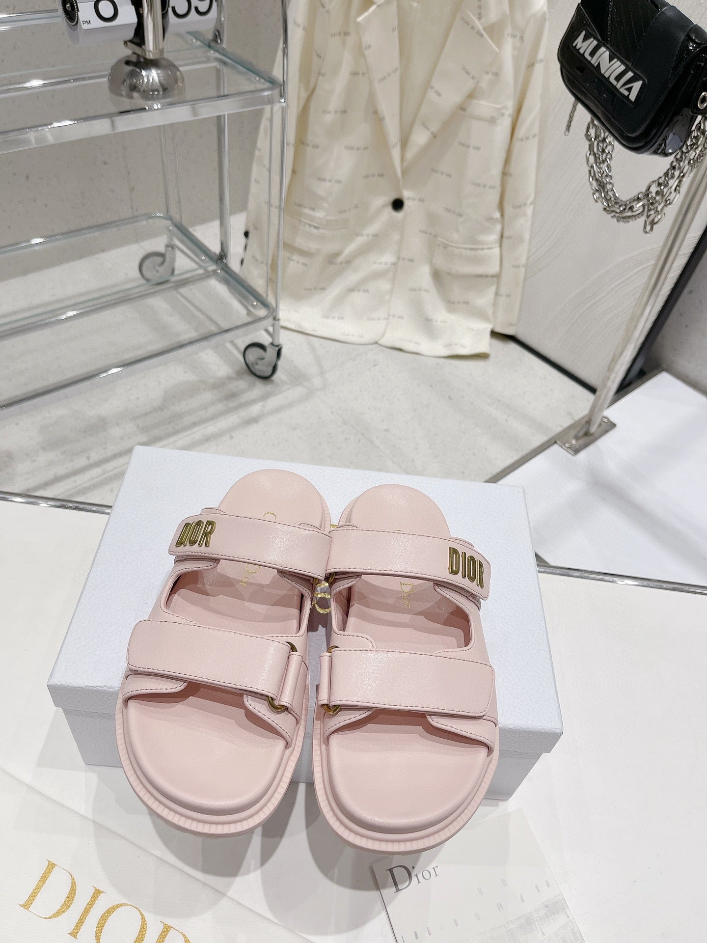 Luxury Shoes - DIR - 477