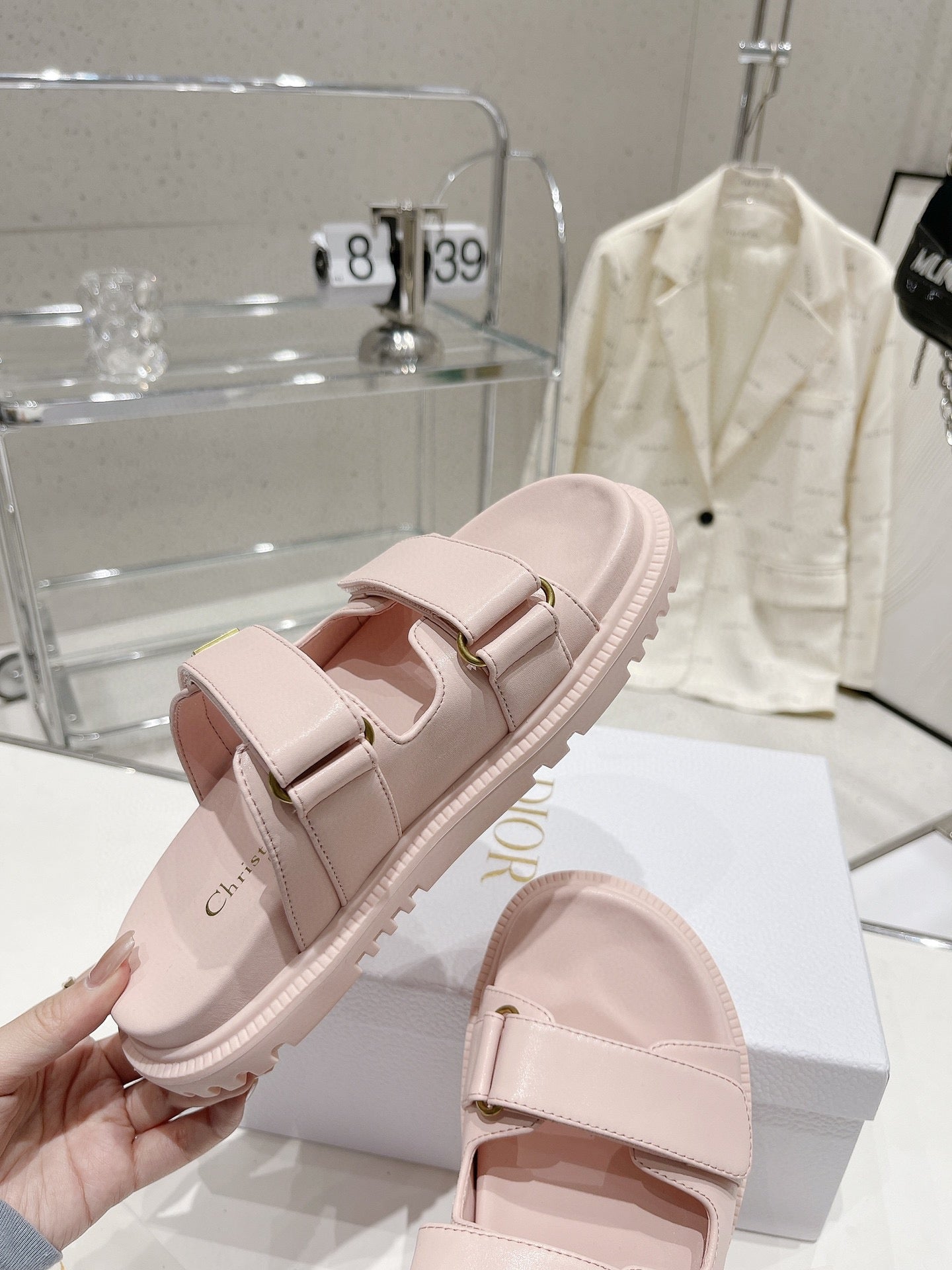 Luxury Shoes - DIR - 477