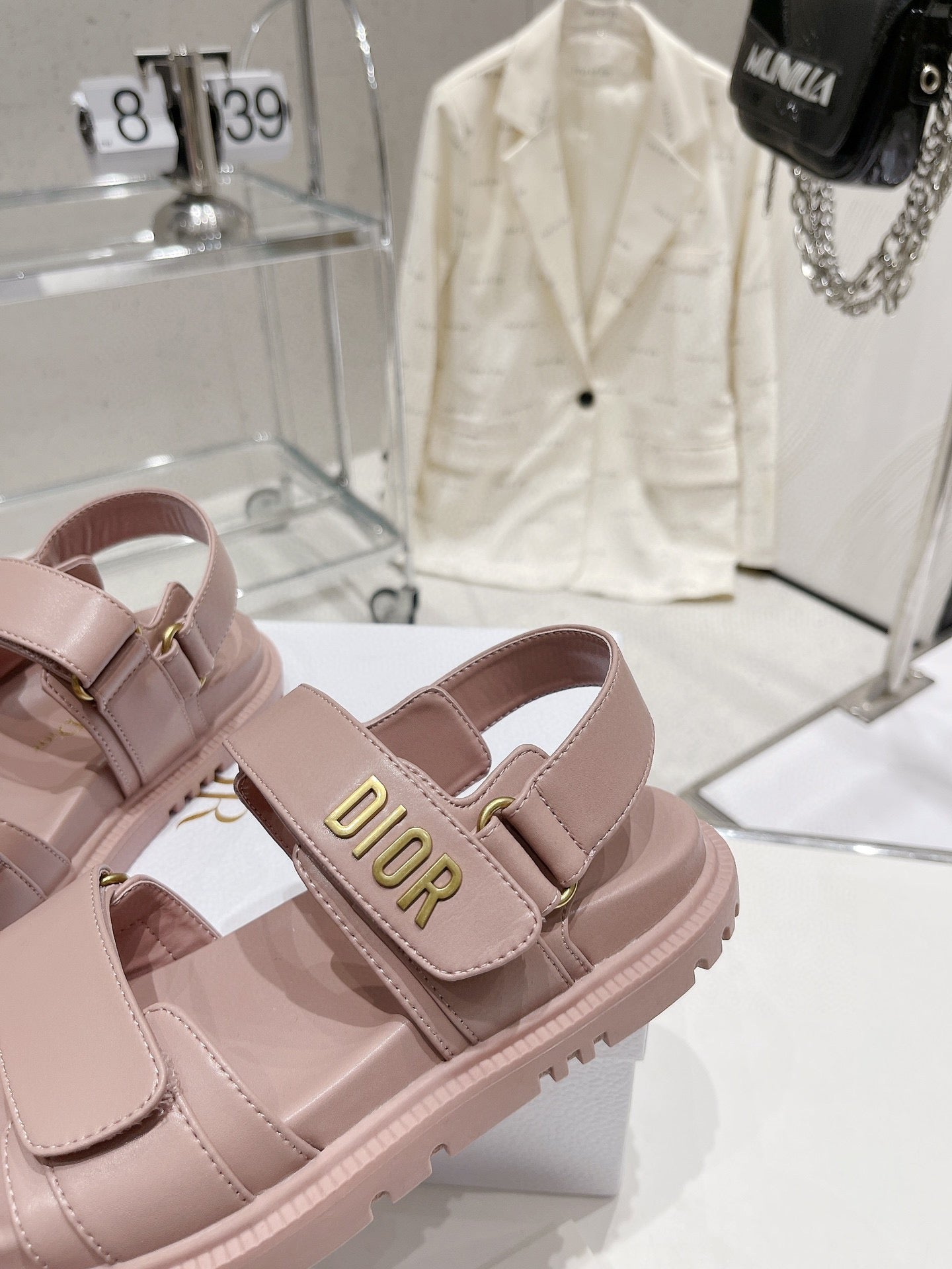Luxury Shoes - DIR - 480