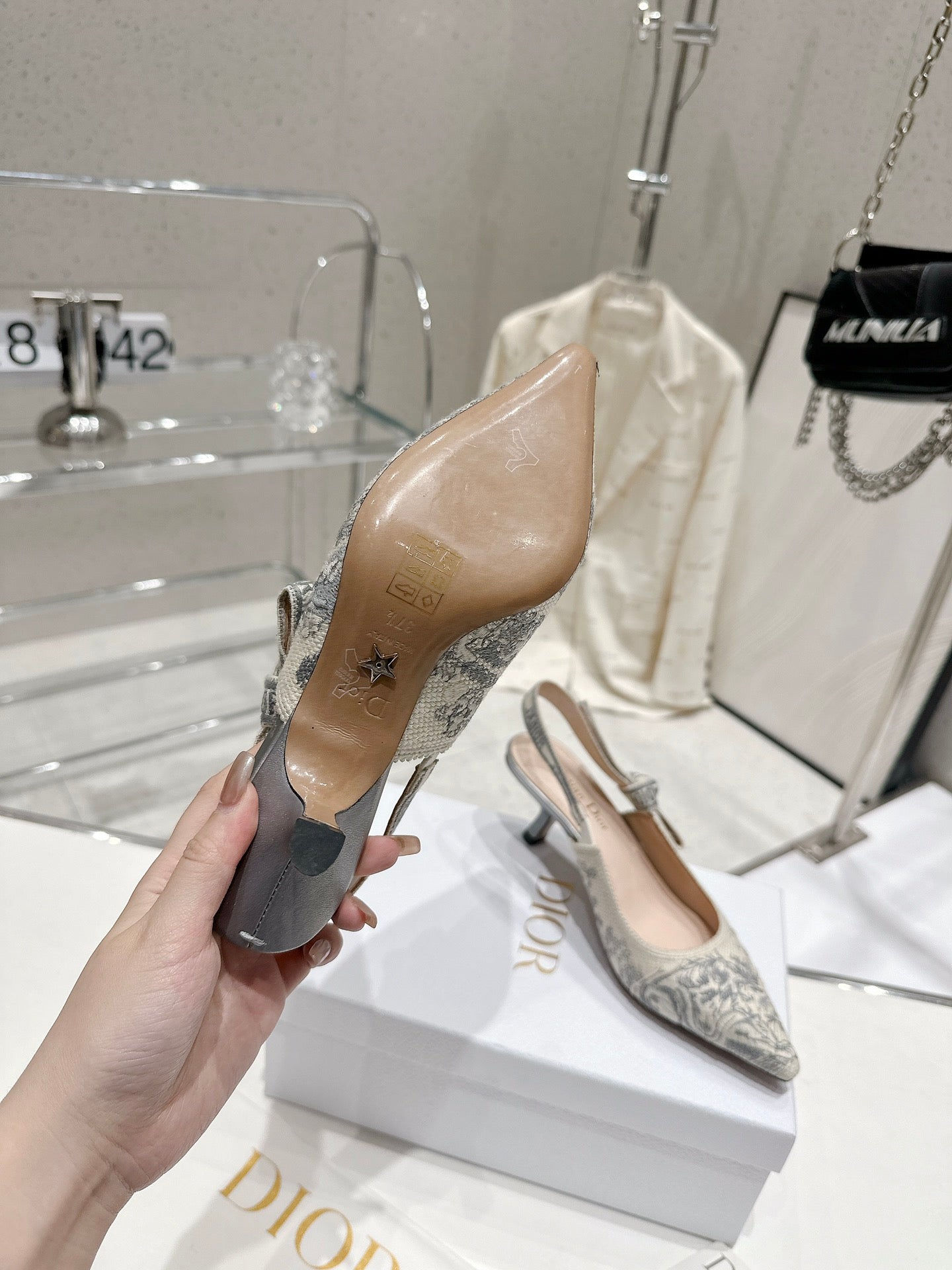 Luxury Shoes - DIR - 439