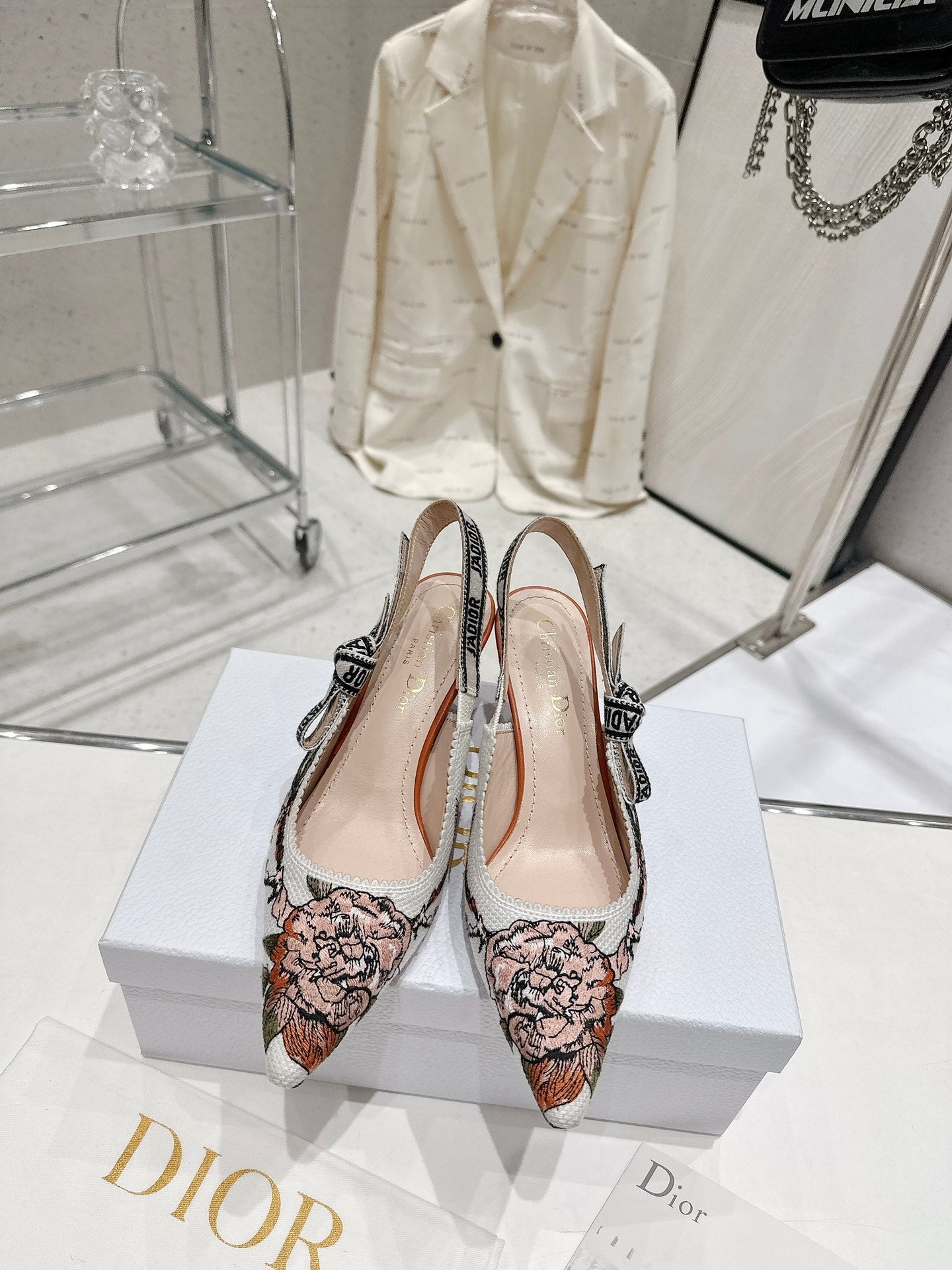 Luxury Shoes - DIR - 440