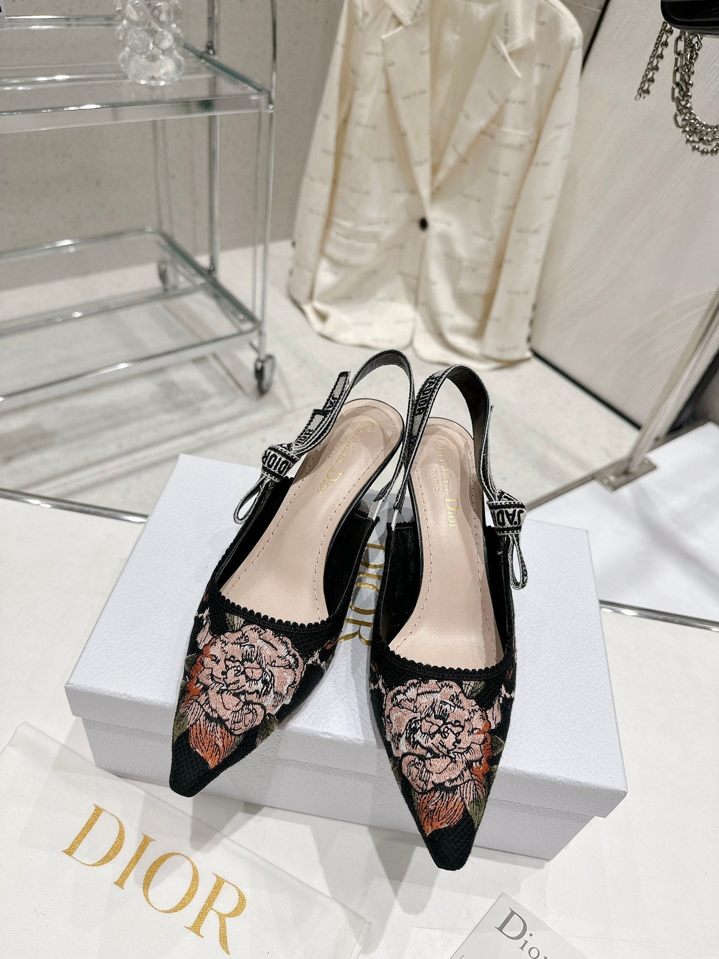 Luxury Shoes - DIR - 441