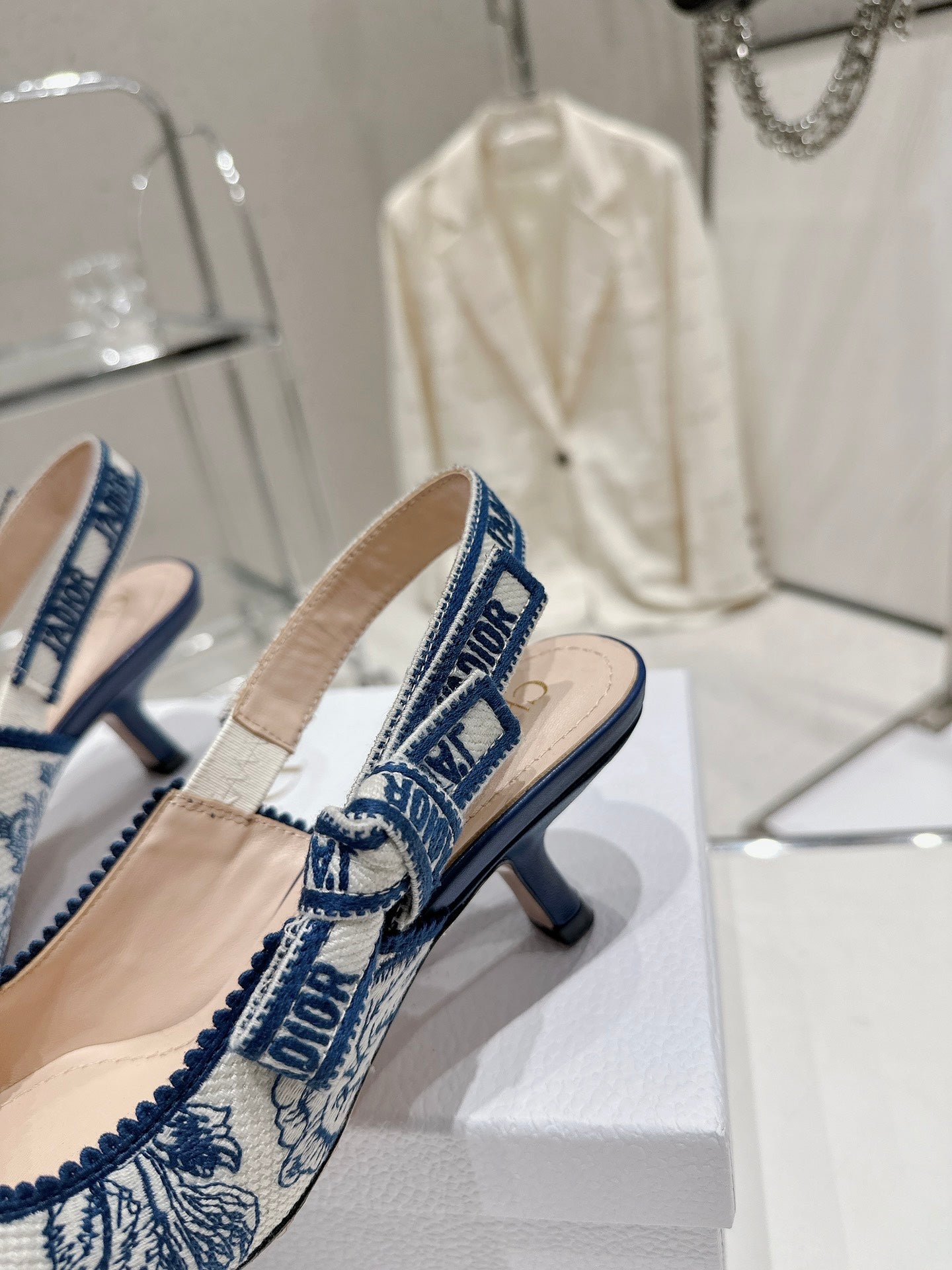 Luxury Shoes - DIR - 442