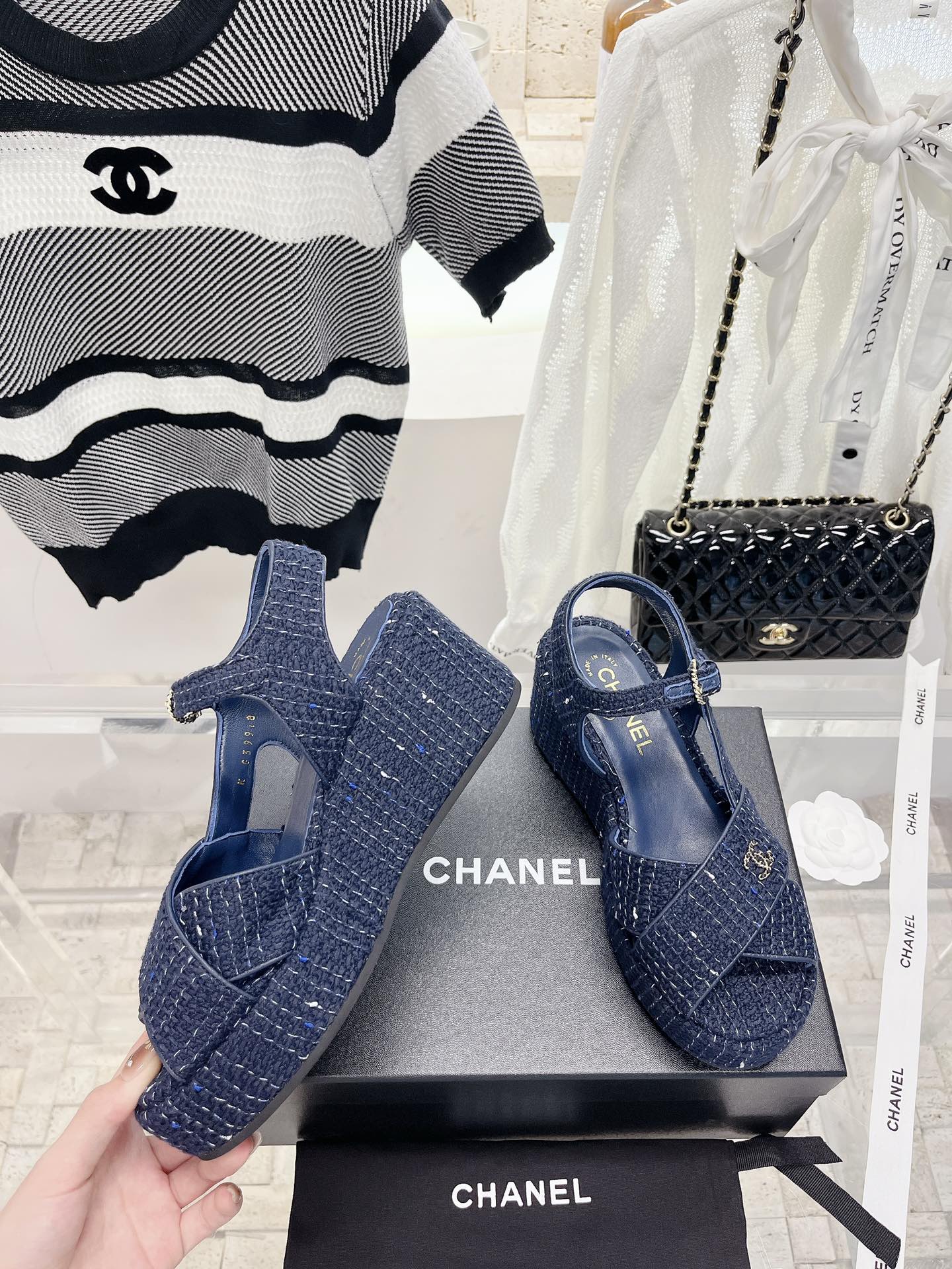 Luxury Shoes Sandals - CHL - 174