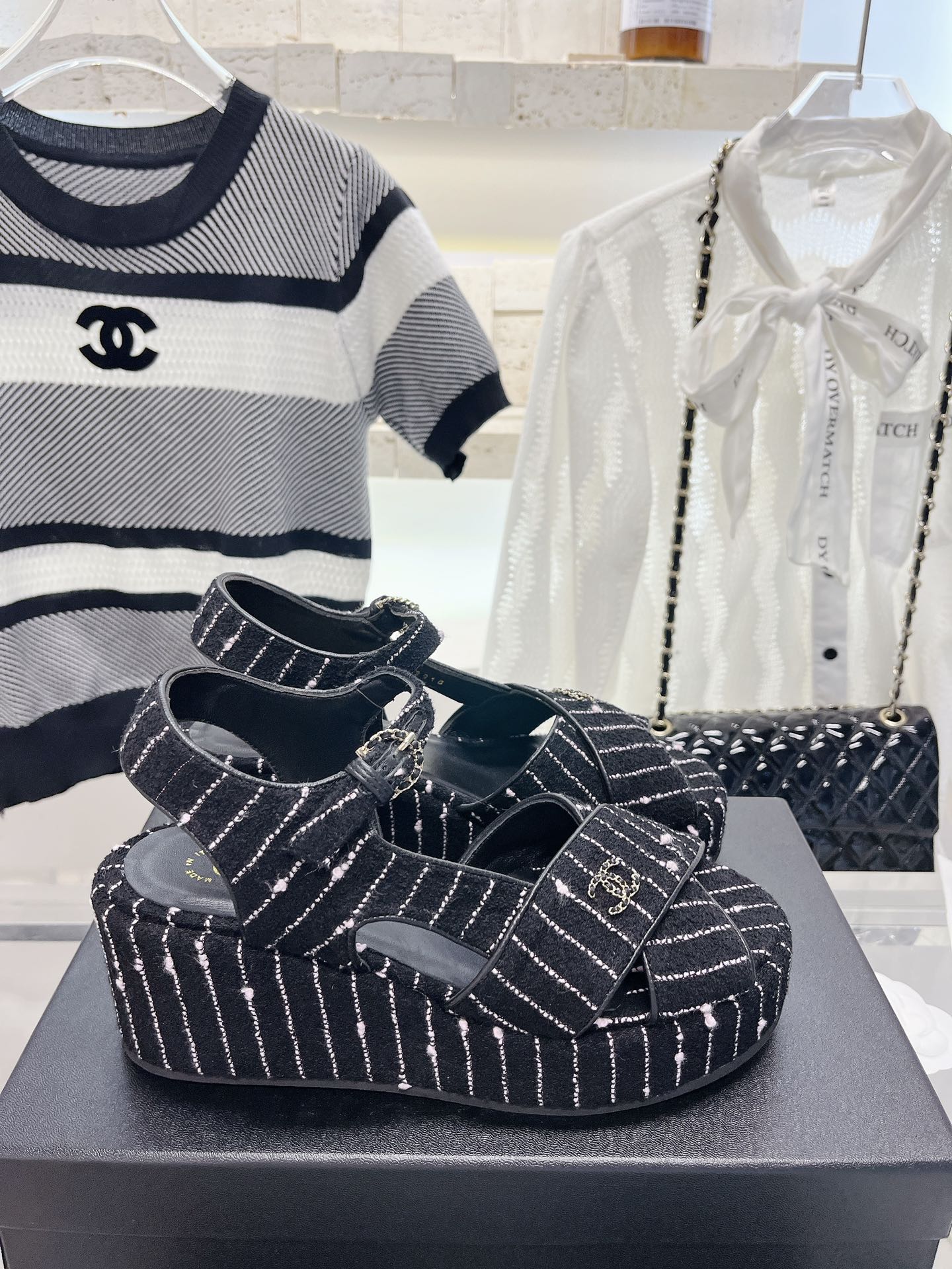 Luxury Shoes Sandals - CHL - 173