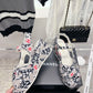 Luxury Shoes Sandals - CHL - 621