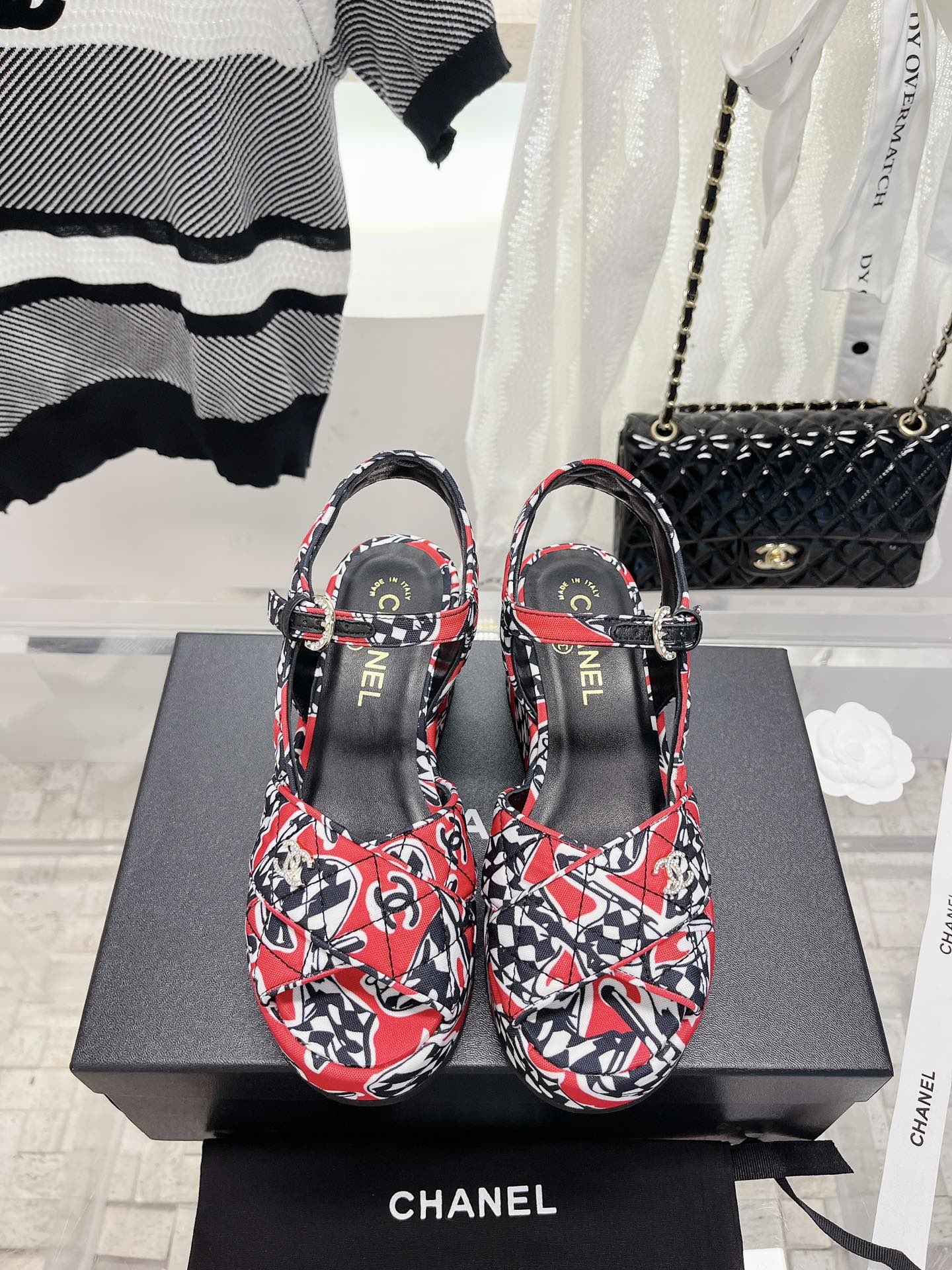 Luxury Shoes Sandals - CHL - 172