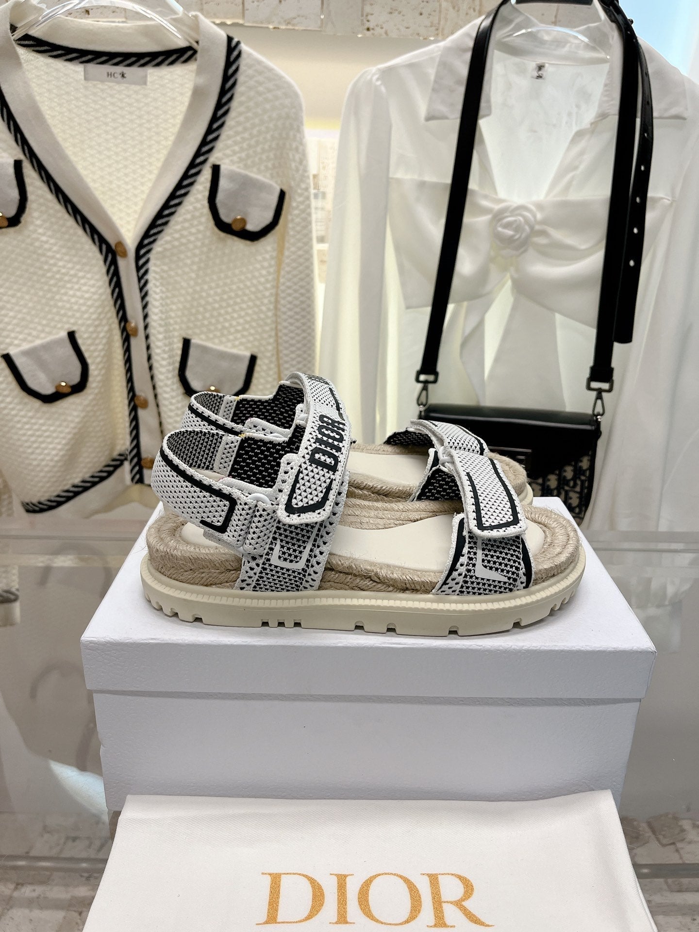 Luxury Shoes - DIR - 148