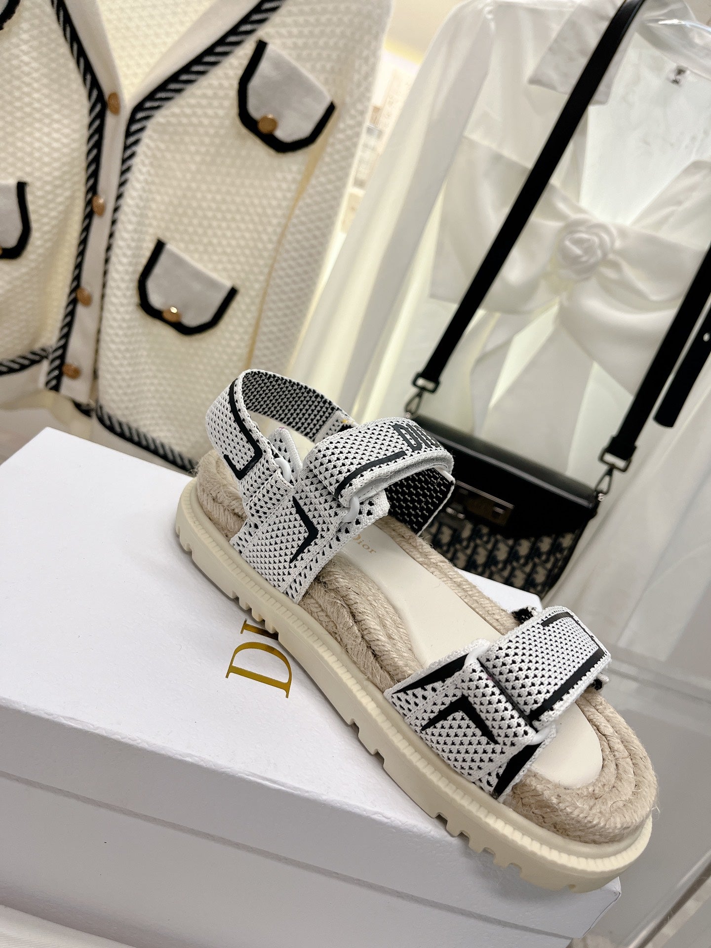 Luxury Shoes - DIR - 148