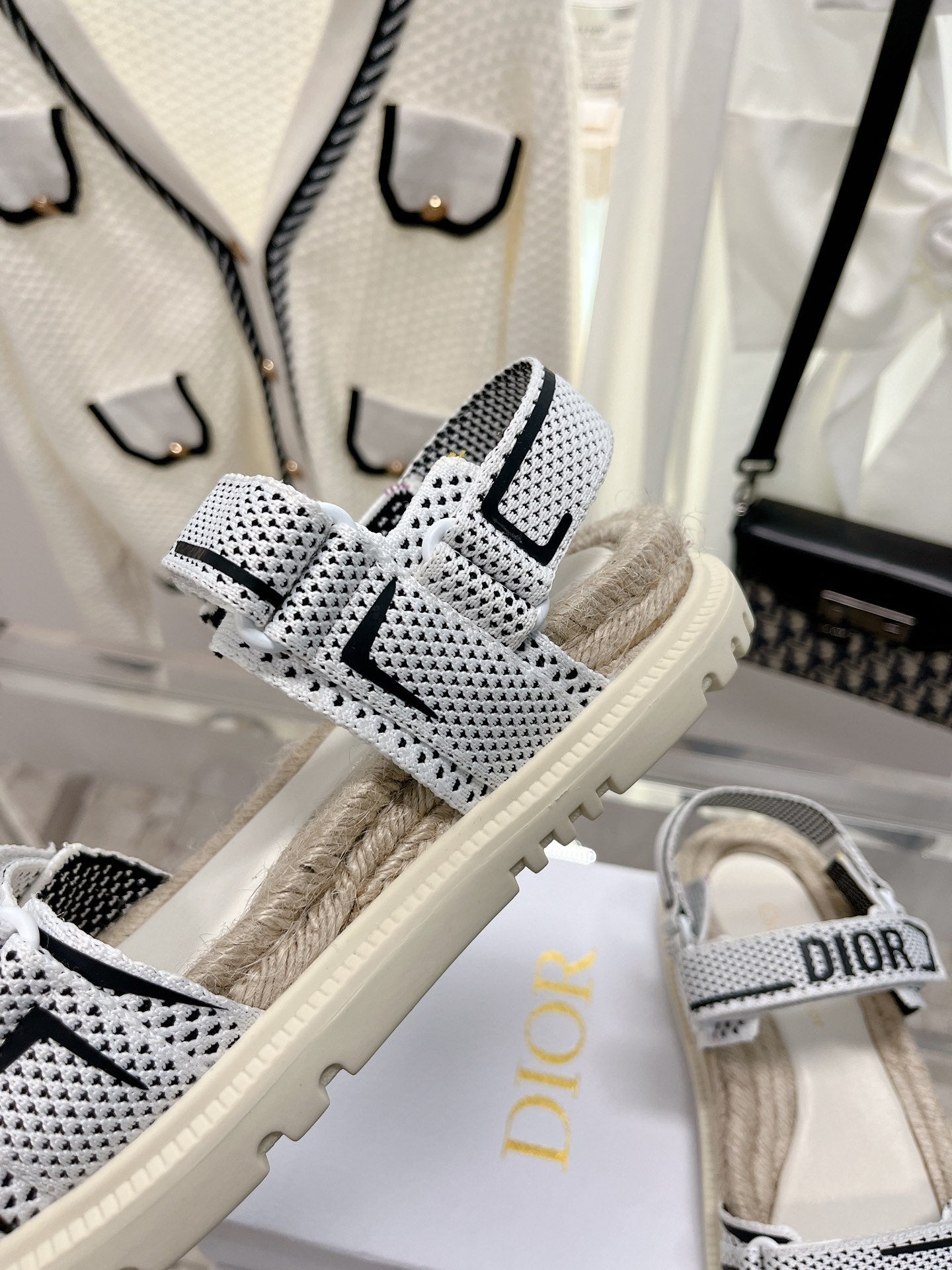 Luxury Shoes - DIR - 148